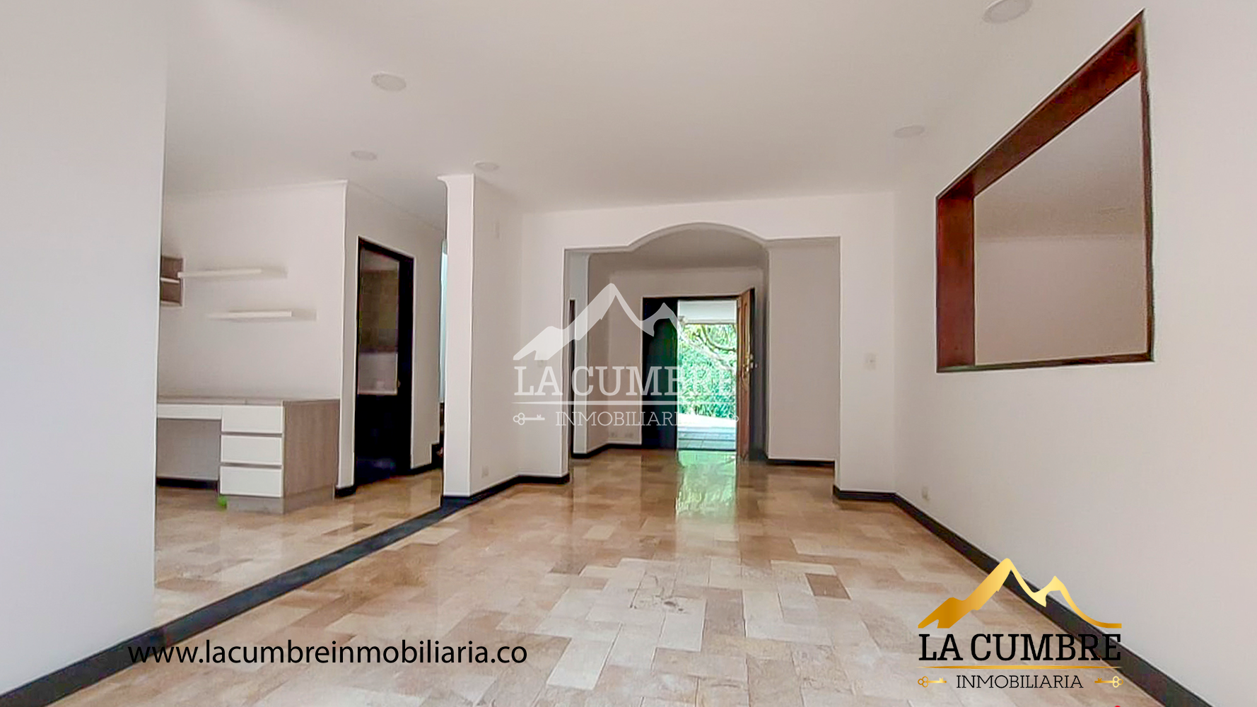4BR House in Alto de misael (250 m²) - 4