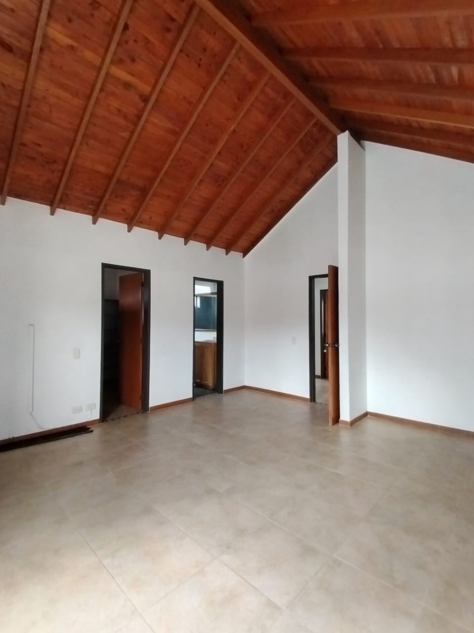 Casa de 3 alcobas en venta en Gualanday, Rionegro, 140 m² · foto 10 de 24