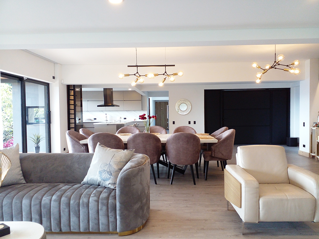4BR House in Vía Las Palmas (500 m²) - 4