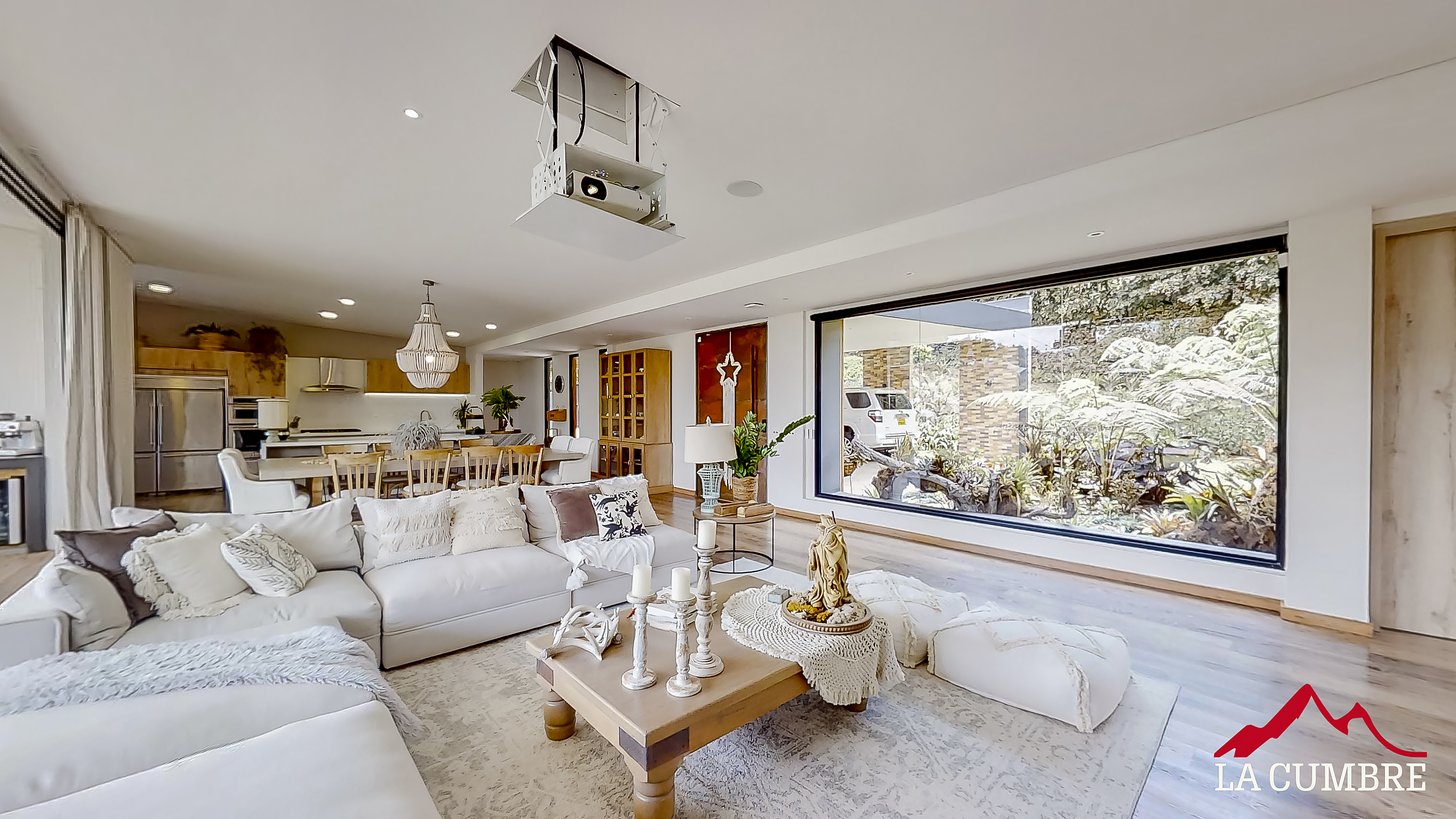 Casa de 5 alcobas en venta en Las Palmas, Envigado, 696 m² · foto 11 de 16