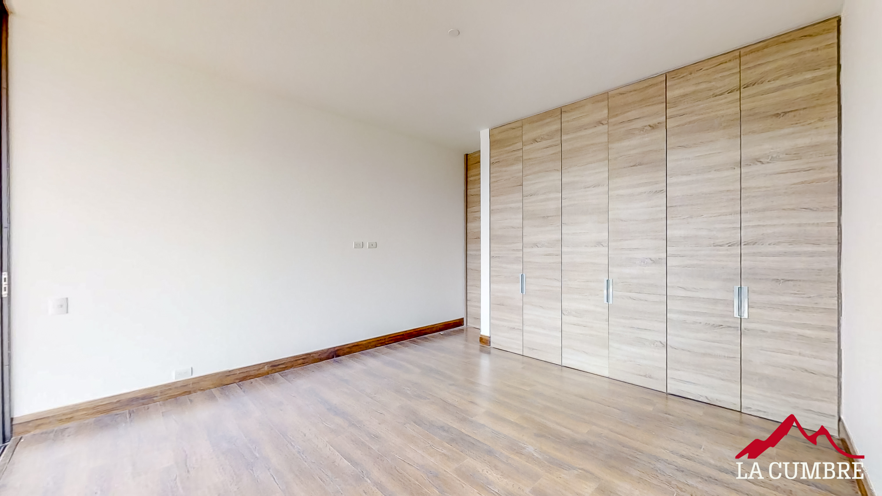 Apartamento en arriendo en Los Balsos, Medellín · foto 10 de 12