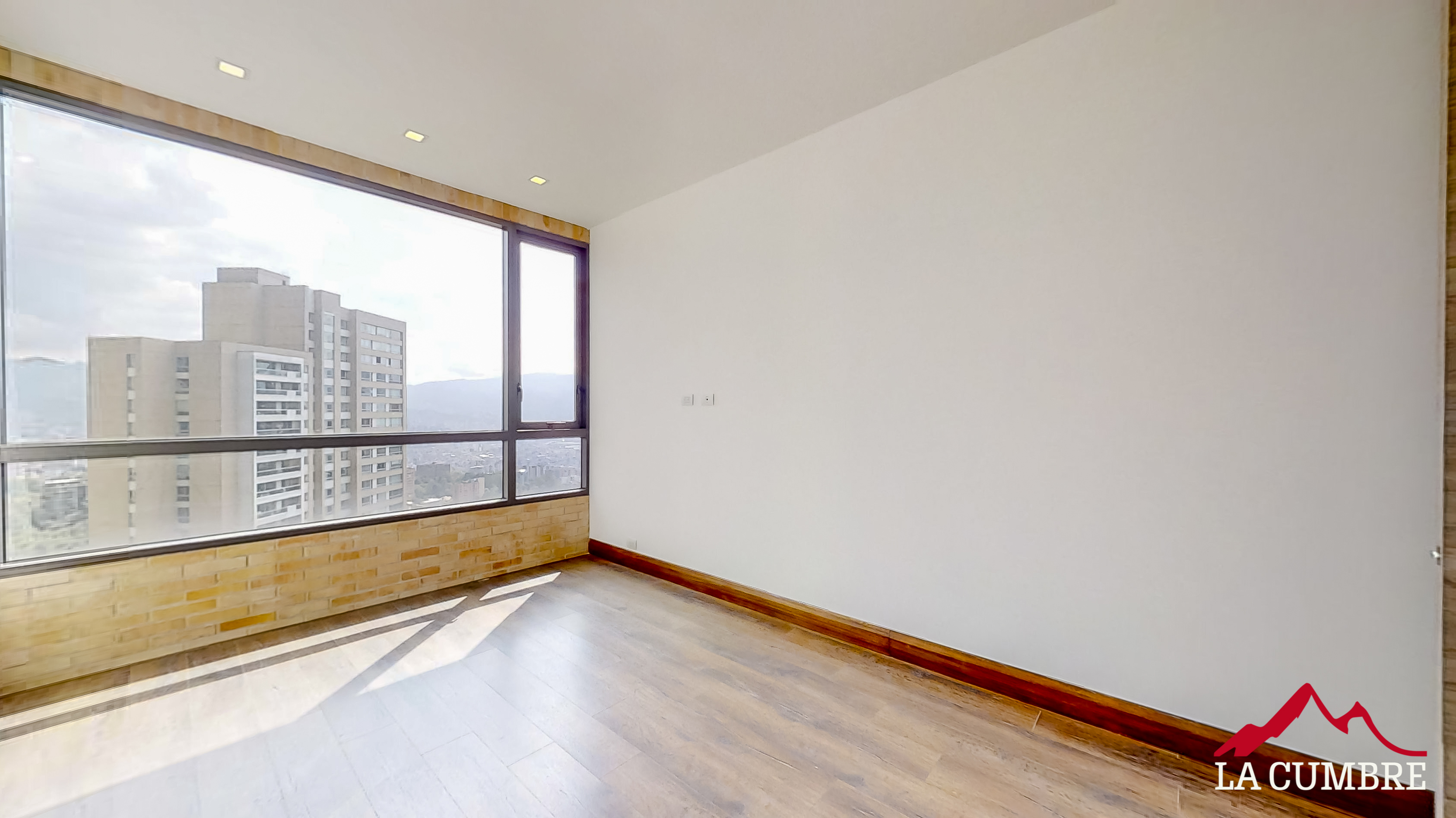 Apartamento en arriendo en Los Balsos, Medellín · foto 11 de 12