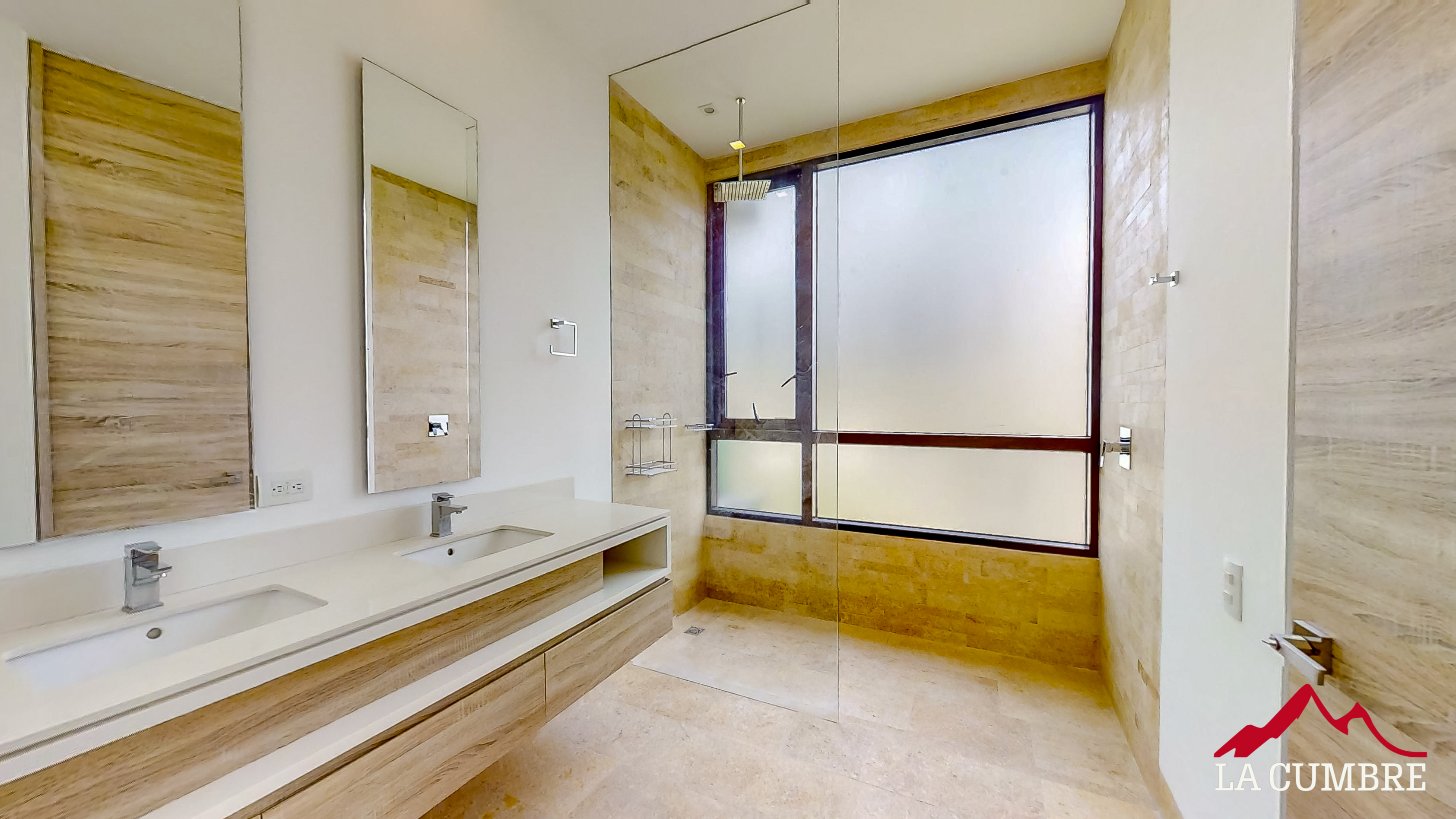 Apartamento en arriendo en Los Balsos, Medellín · foto 12 de 12