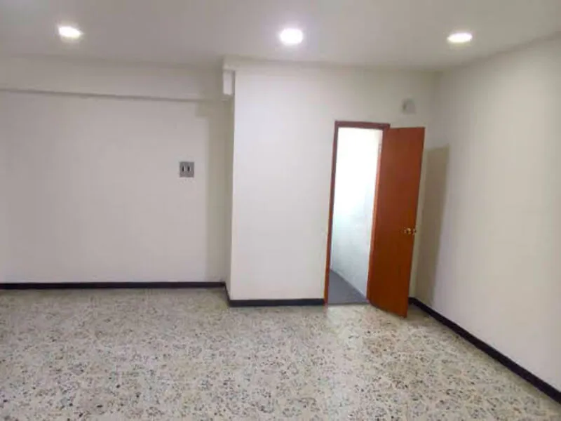 Local en arriendo en Las Palmas, Medellín, 90 m² · foto 3 de 6