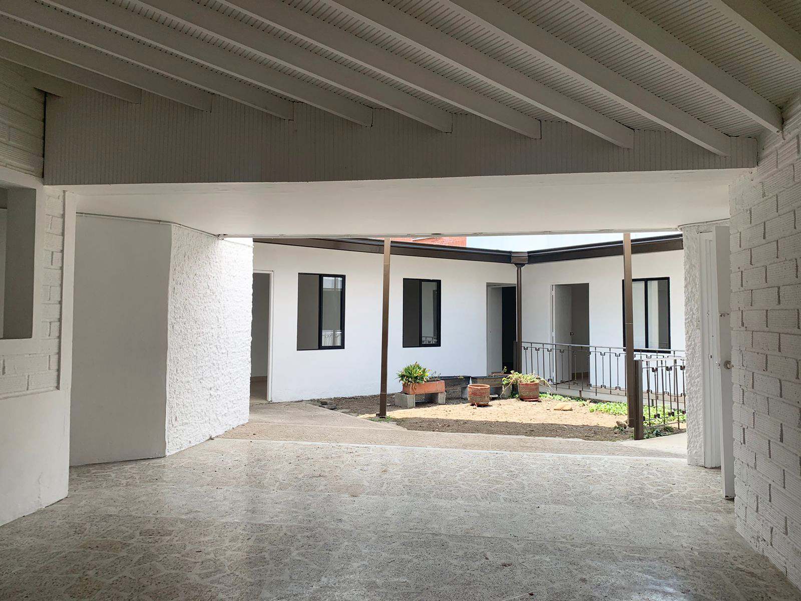 Oficina en arriendo en Santa Maria De Los Angeles, Medellín, 450 m² · foto 7 de 9