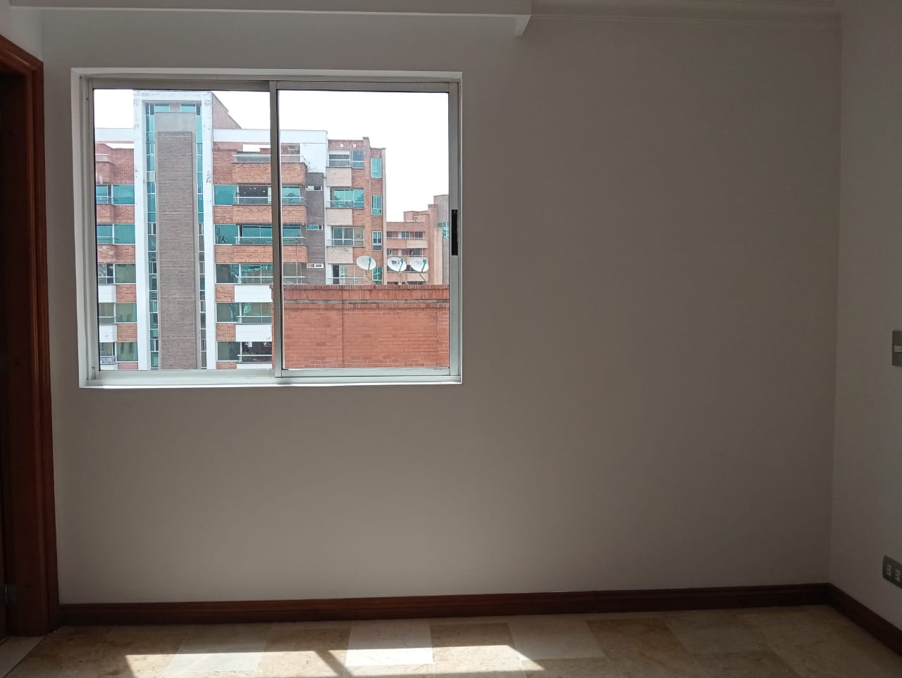 Apartamento de 3 alcobas en venta en Las Acacias, Medellín, 147 m² · foto 15 de 18