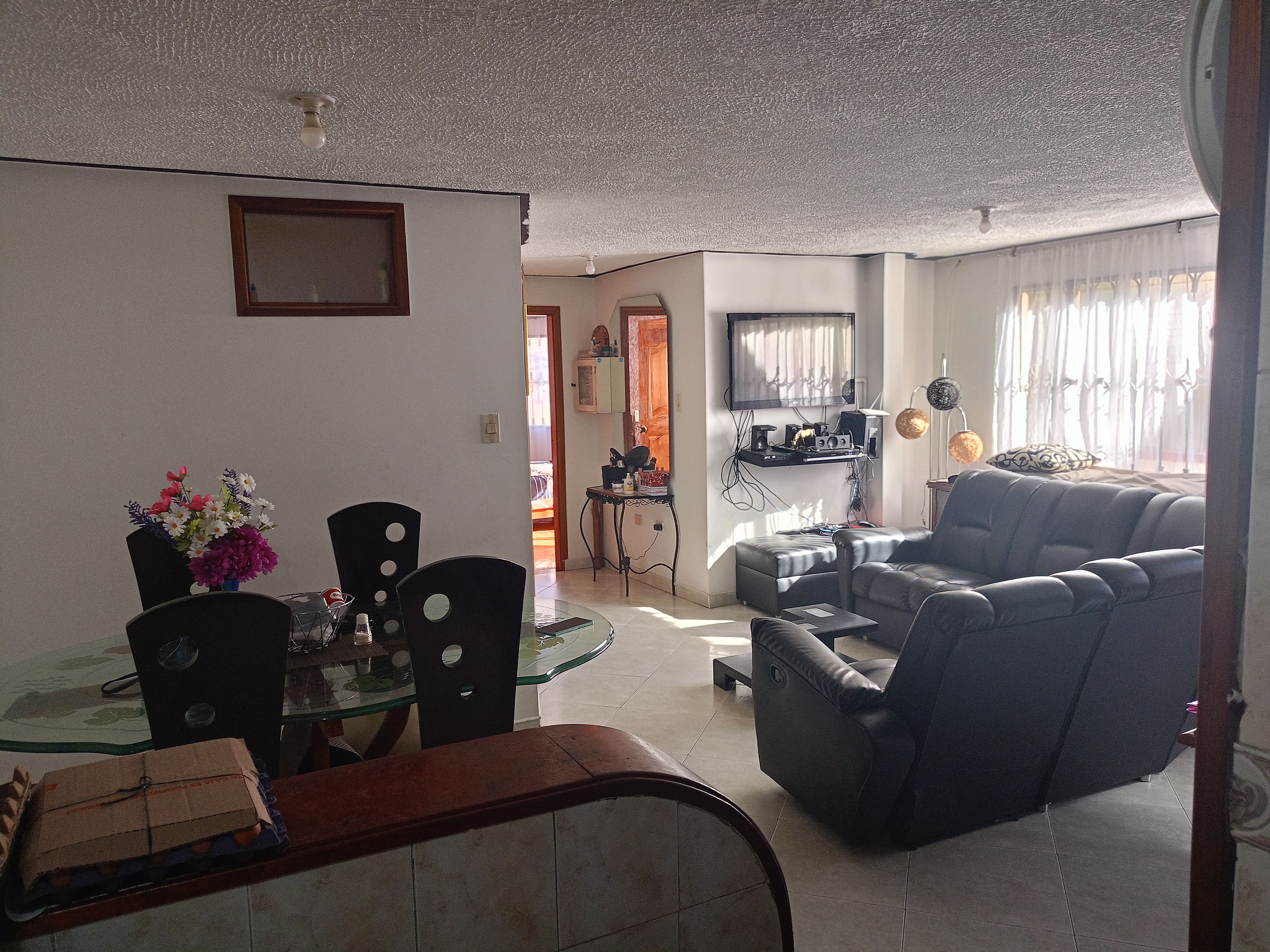 Casa en venta en Centro Engativa, Bogotá · foto 3 de 24