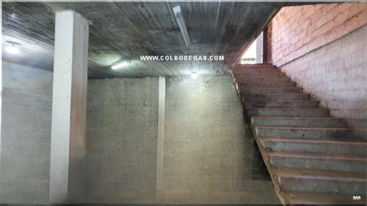 Bodega en venta en San Jorge, Dosquebradas, 380 m² · foto 18 de 24