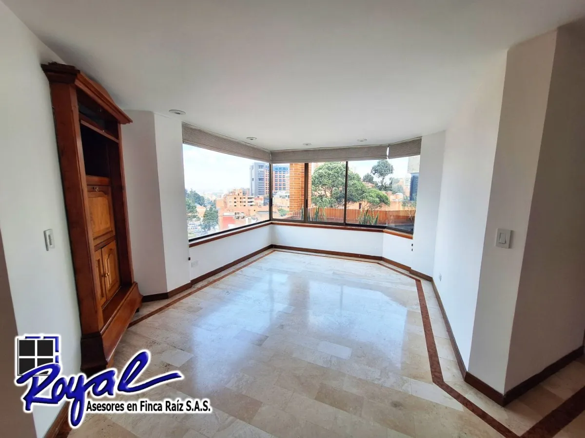 Apartamento en venta en Chapinero, Bogotá · foto 3 de 24