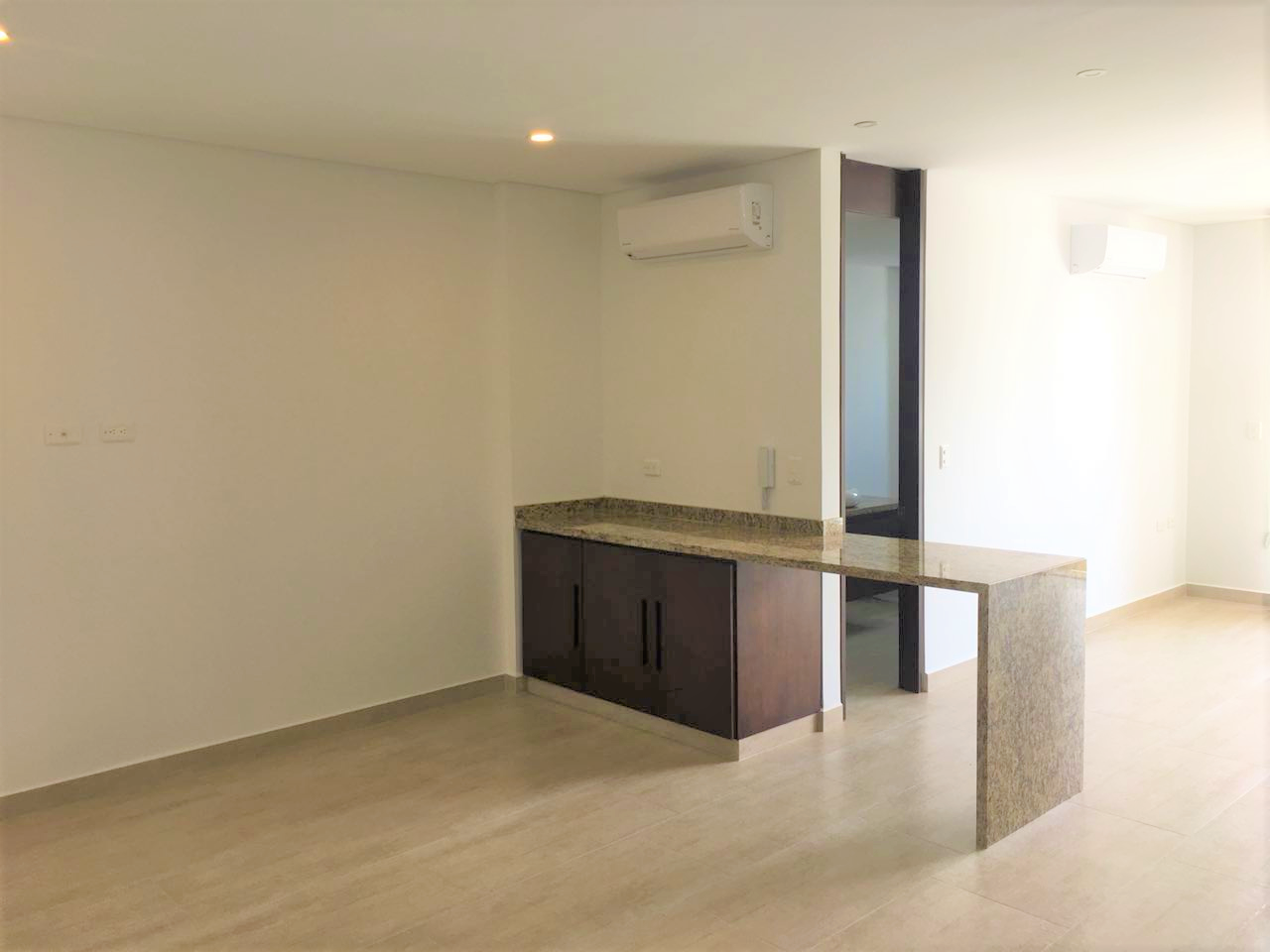Apartamento en venta en Altos Del Prado, Barranquilla · foto 2 de 9