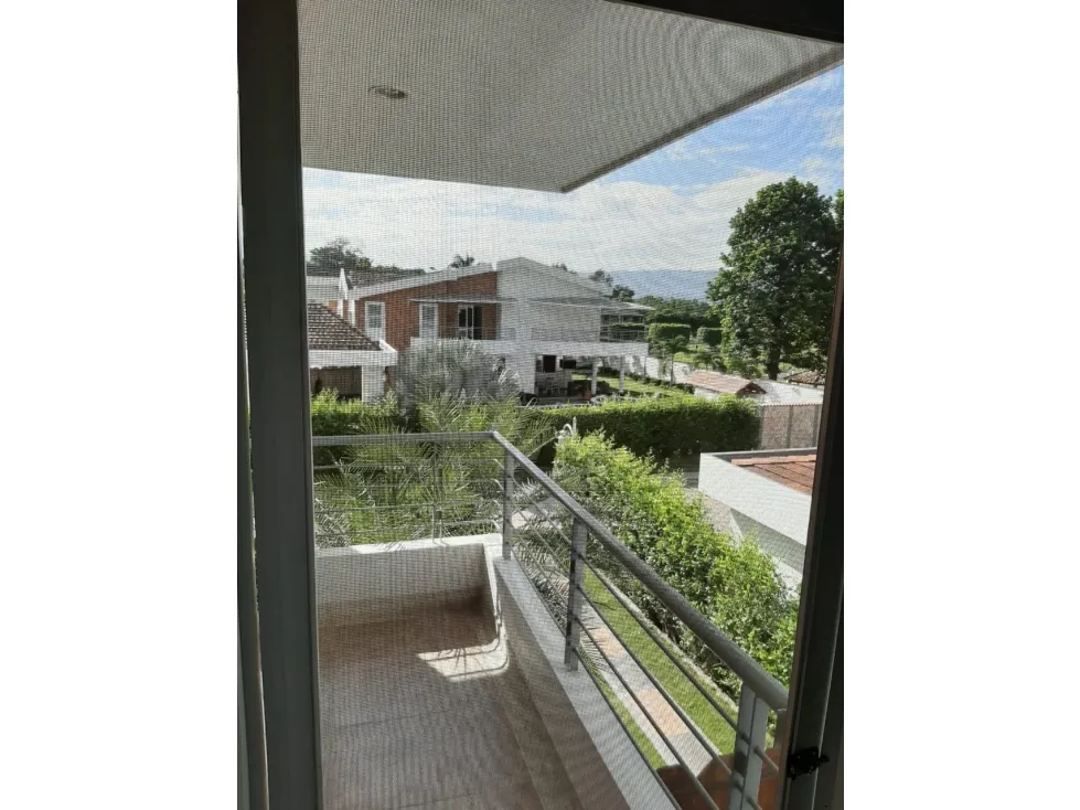 Casa de 5 alcobas en venta en La Españolita, Piedecuesta, 590 m² · foto 9 de 15