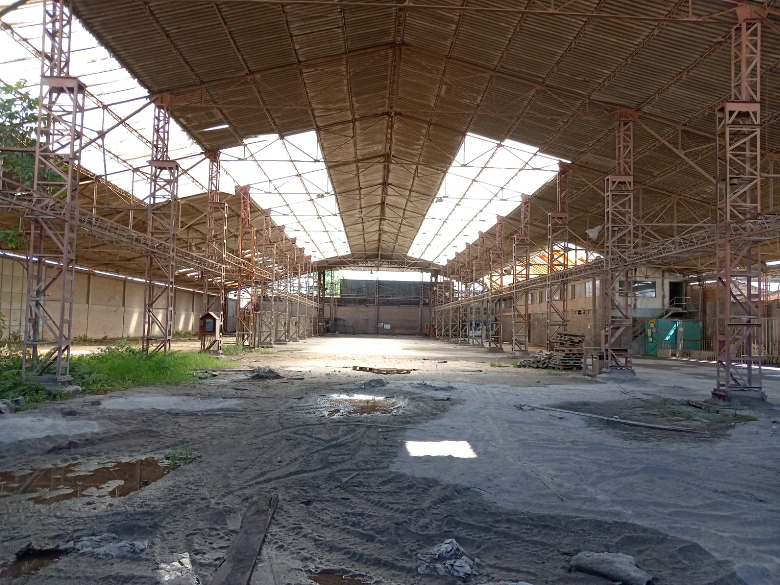 Bodega en venta en Lagos De Malibu, Soacha · foto 10 de 10