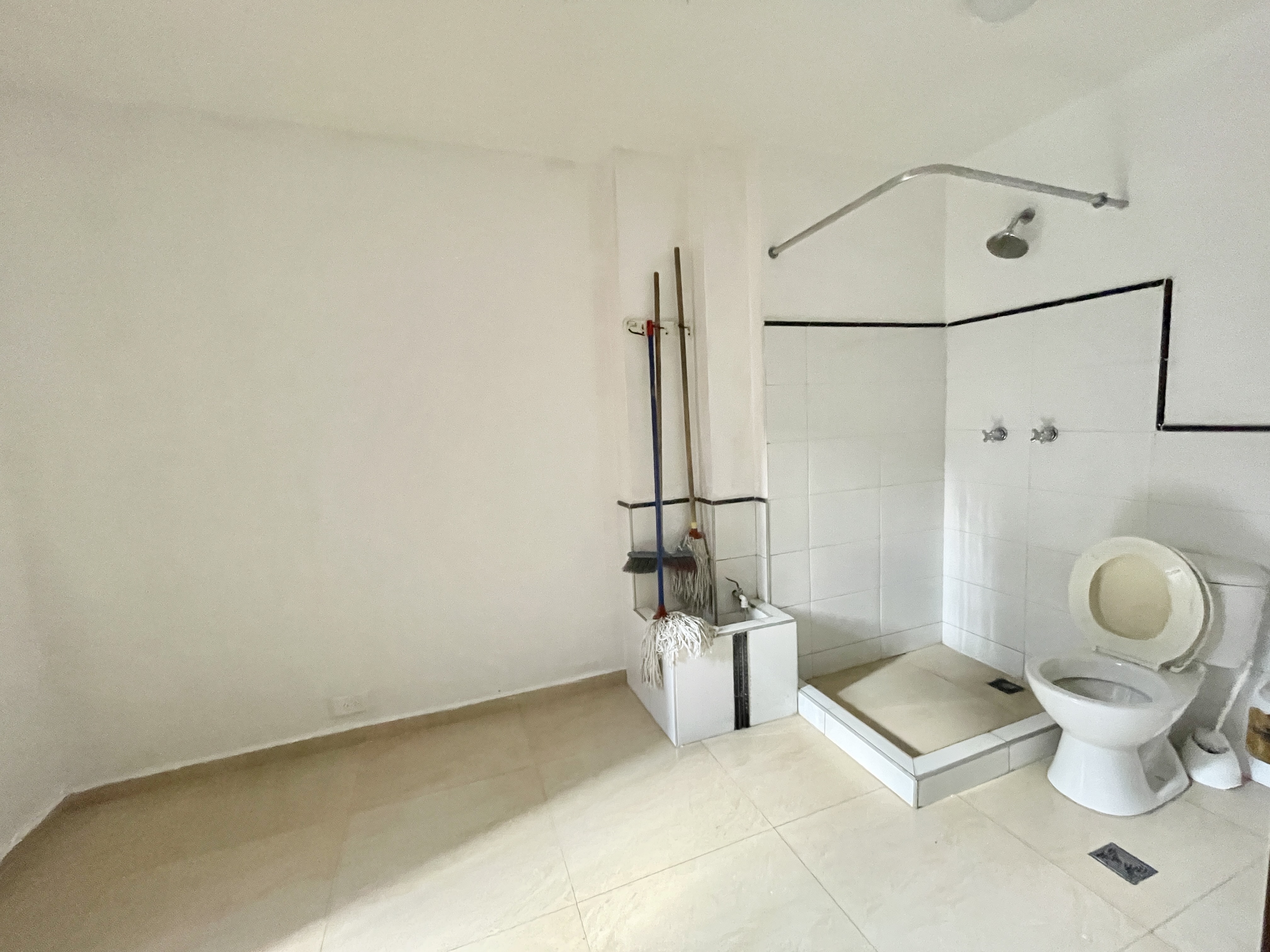 Apartamento de 3 alcobas en venta en Bellavista, Cali, 119 m² · foto 16 de 24