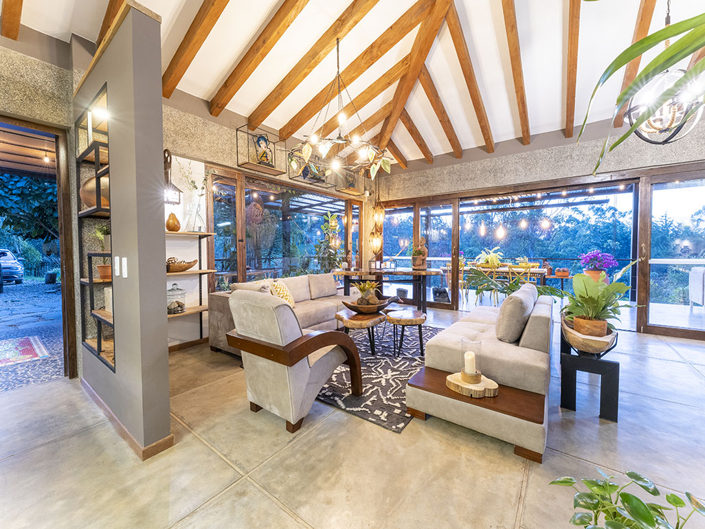 Casa de 3 alcobas en venta en Rionegro, 430 m² · foto 1 de 20