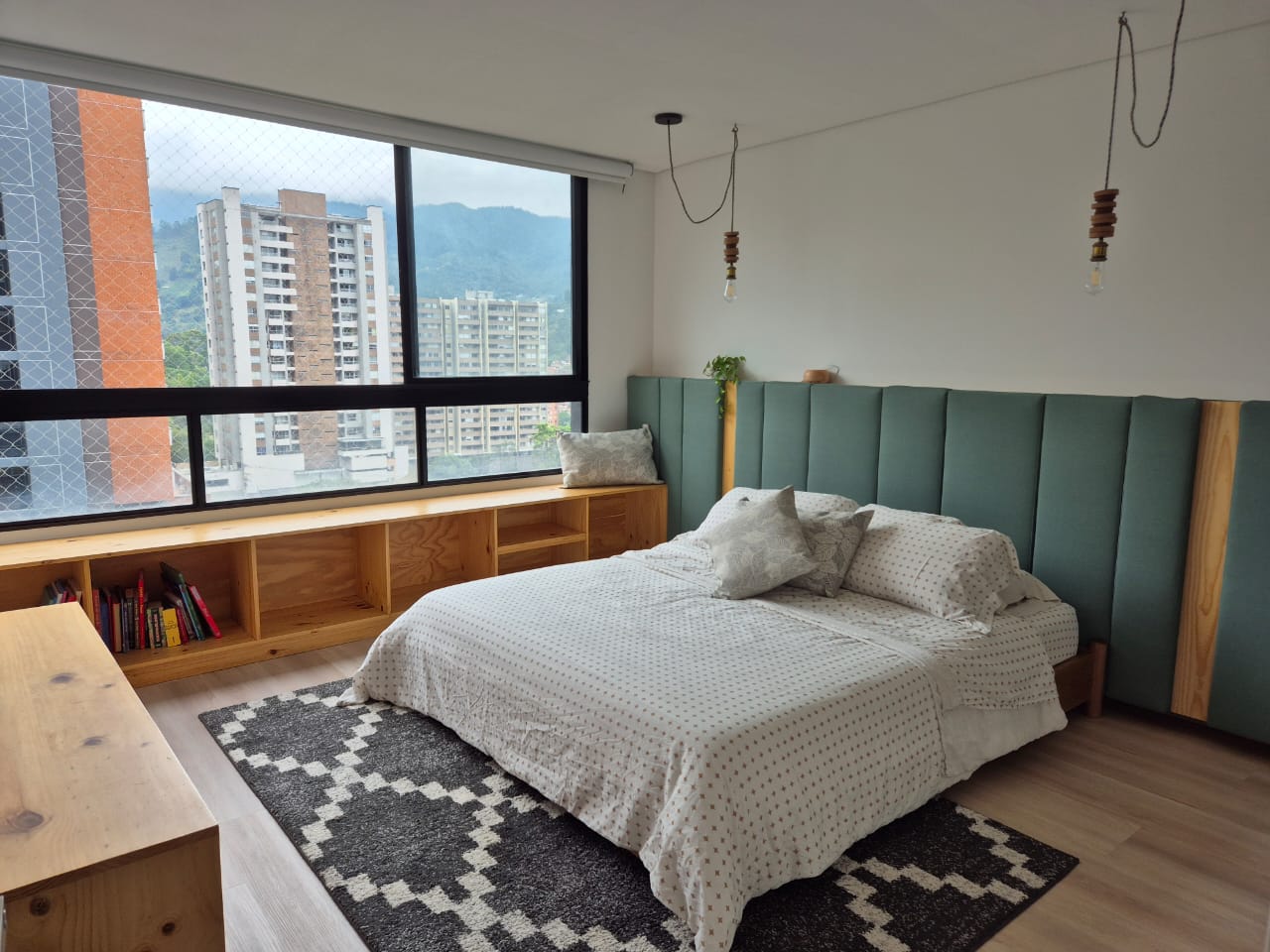 Apartamento de 3 alcobas en venta en Loma De Las Brujas, Envigado, 110 m² · foto 7 de 9