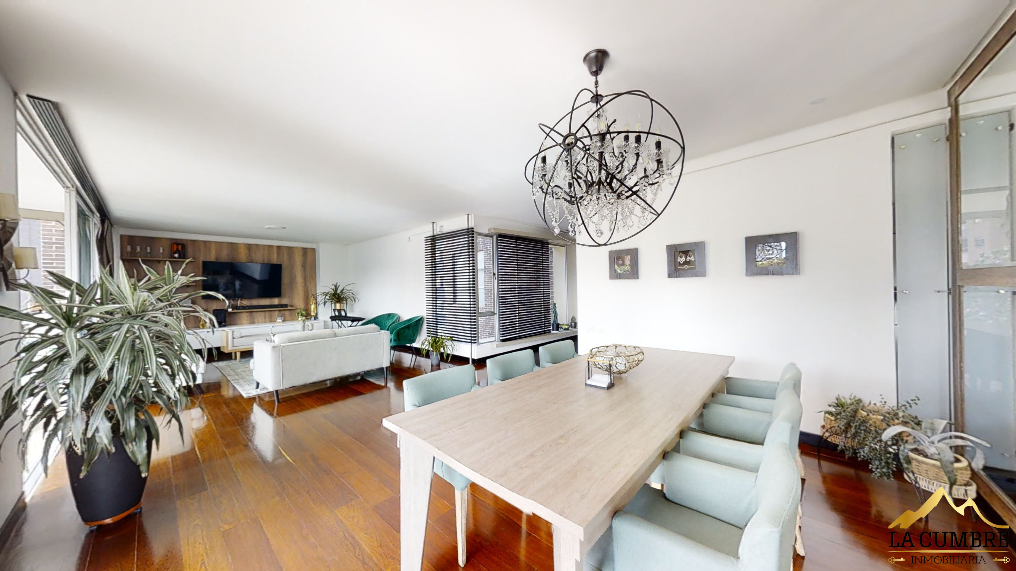 Apartamento en venta en El Poblado, Medellín · foto 7 de 12
