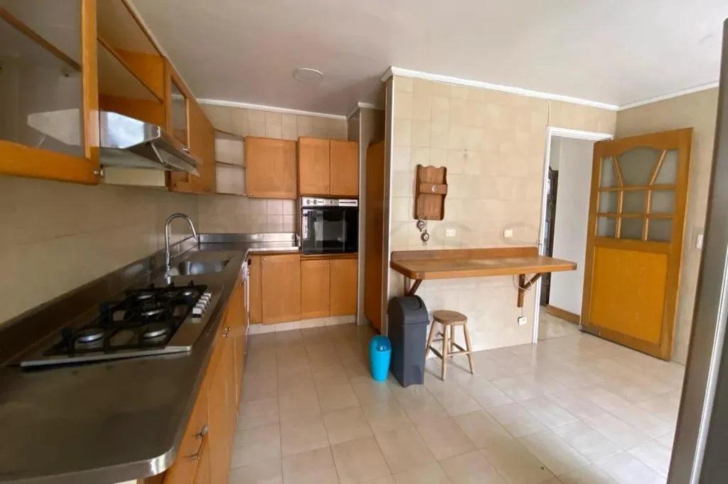 Apartamento de 4 alcobas en venta en El Poblado, Medellín, 303 m² · foto 4 de 21