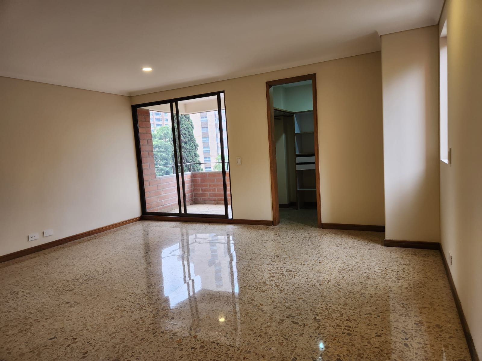 Apartamento en venta en Castropol, Medellín · foto 16 de 24