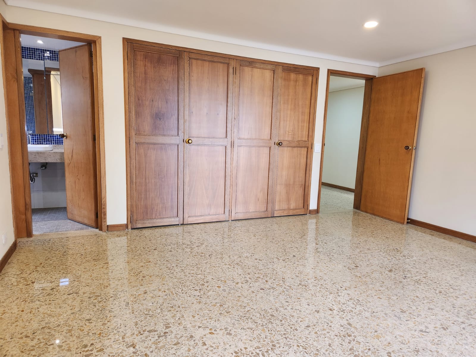 Apartamento en venta en Castropol, Medellín · foto 18 de 24