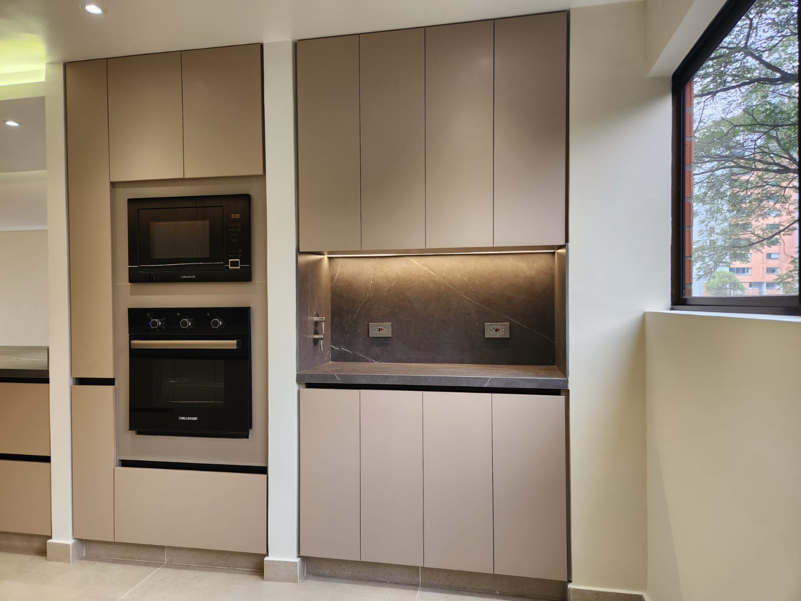 Apartamento en venta en Castropol, Medellín · foto 4 de 24