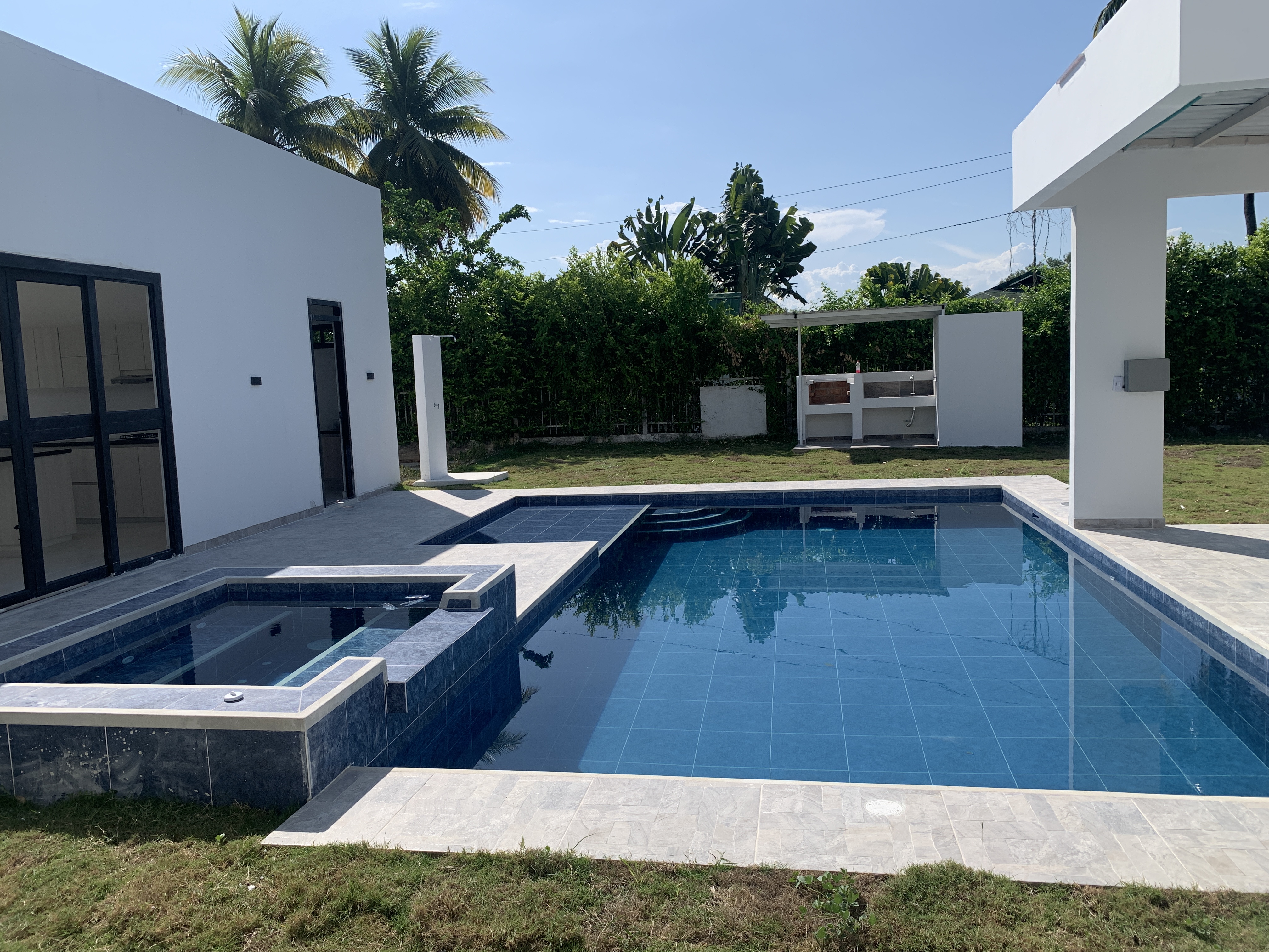 Casa de 3 alcobas en venta en Las Palmas, Ricaurte, 280 m² · foto 5 de 24