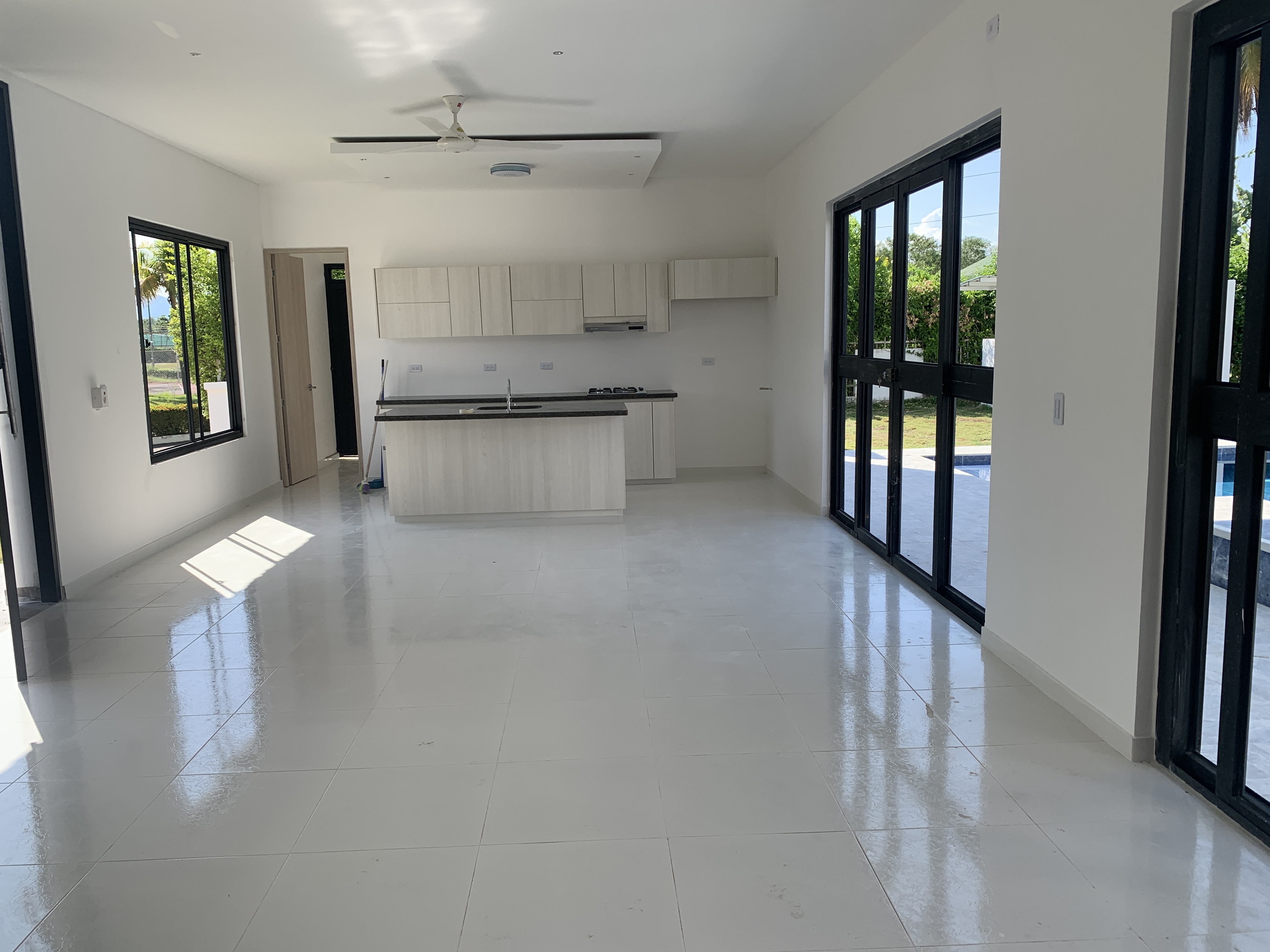 Casa de 3 alcobas en venta en Las Palmas, Ricaurte, 280 m² · foto 19 de 24