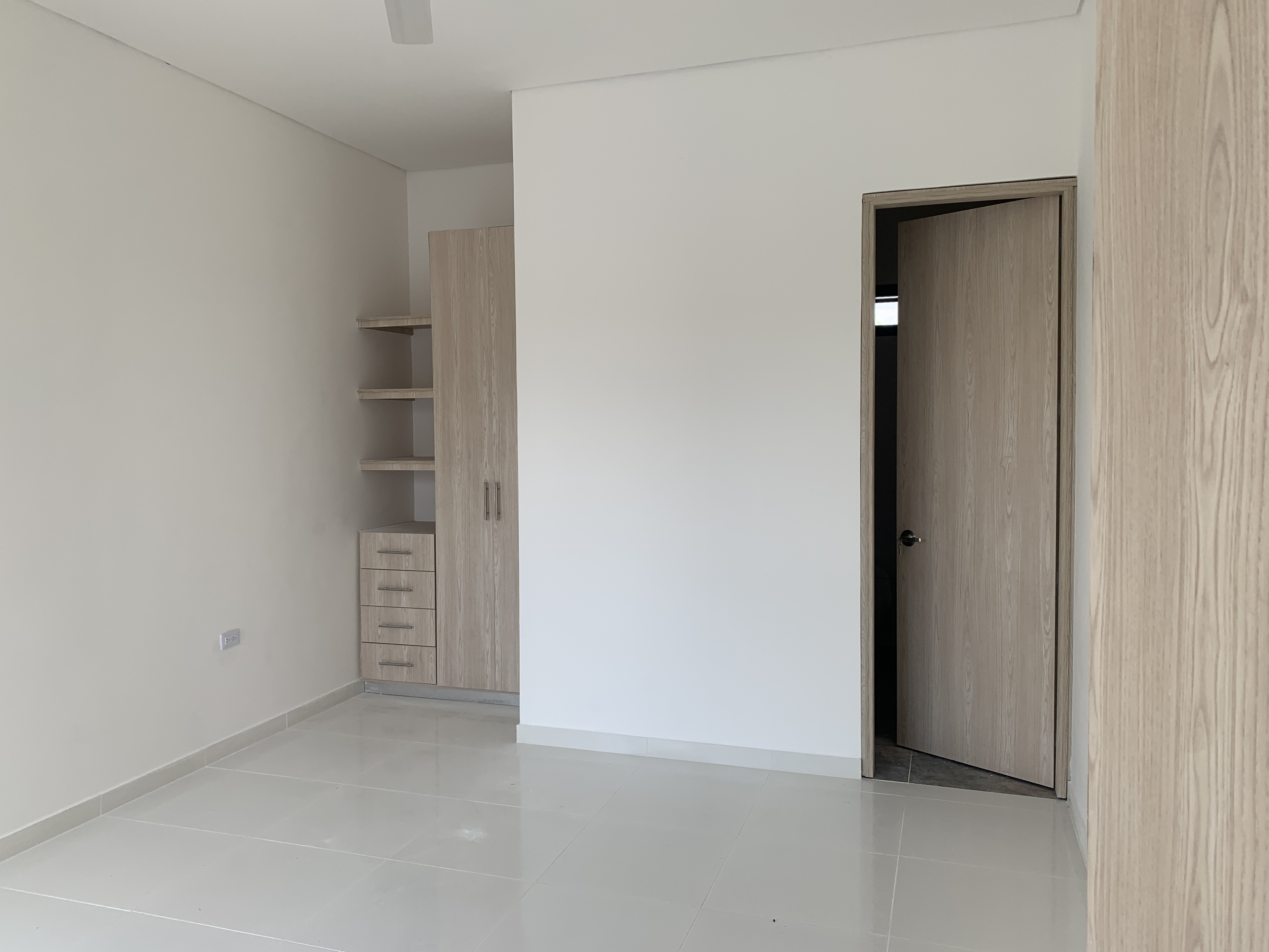 Casa de 3 alcobas en venta en Las Palmas, Ricaurte, 280 m² · foto 10 de 24