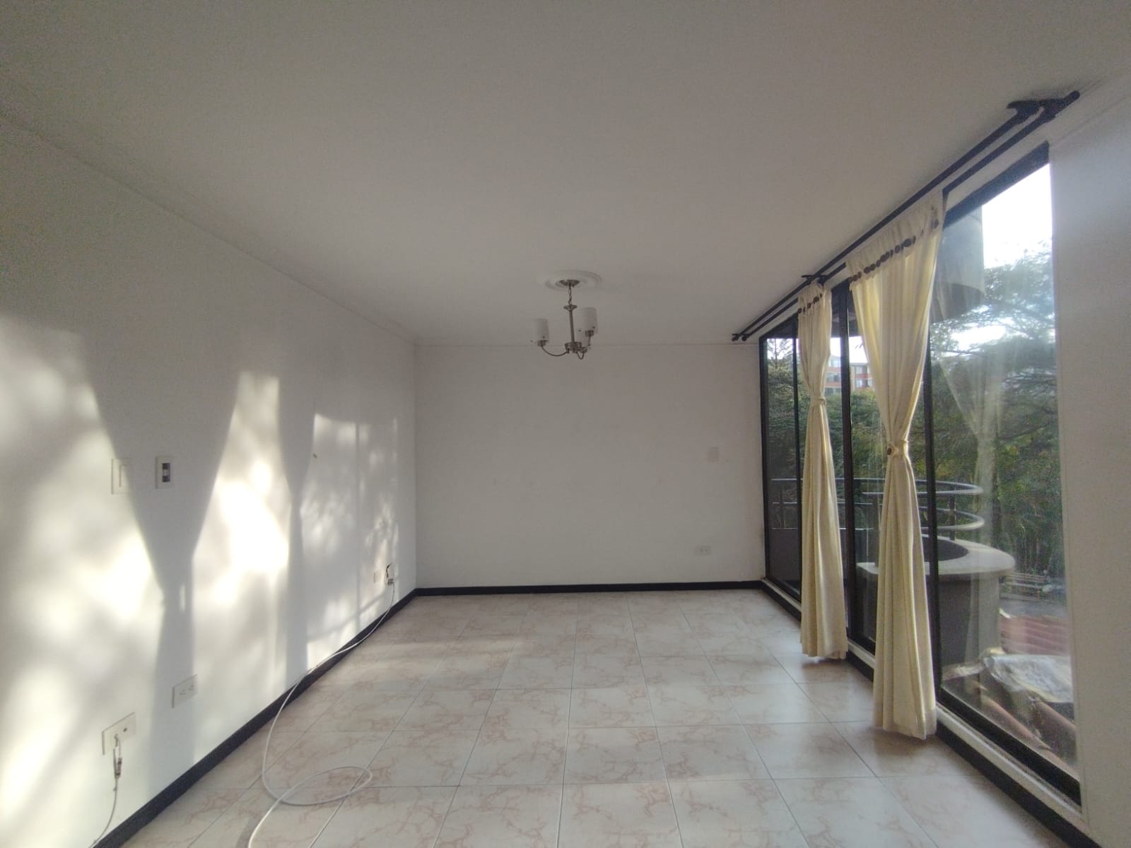 Apartamento en Arriendo en Circunvalar - alamos, Pereira