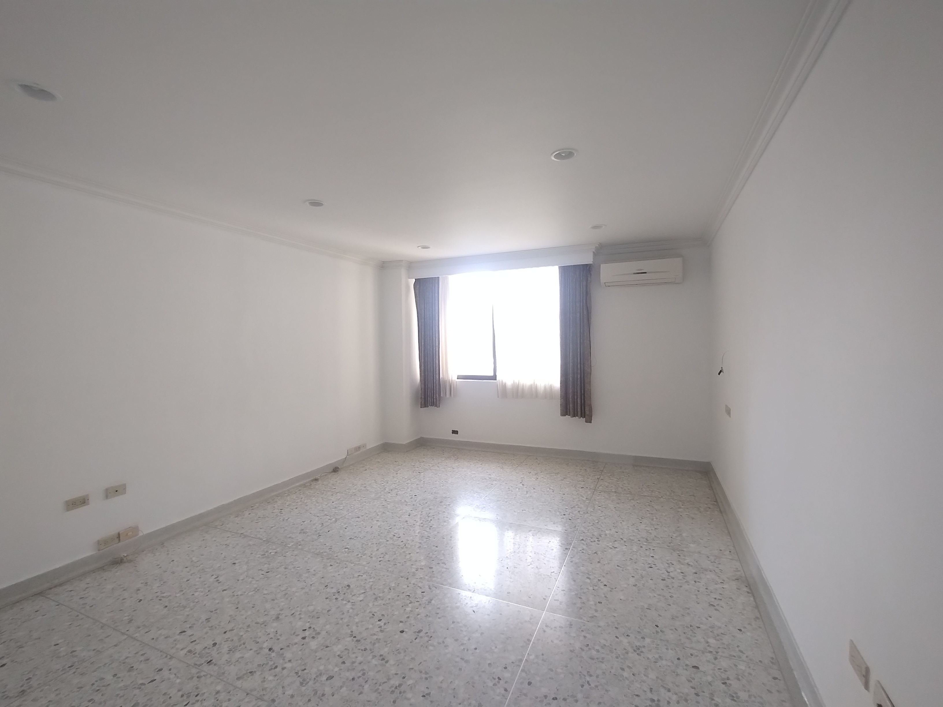 Apartamento de 3 alcobas en venta en Altos Del Prado, Barranquilla, 247 m² · foto 10 de 20