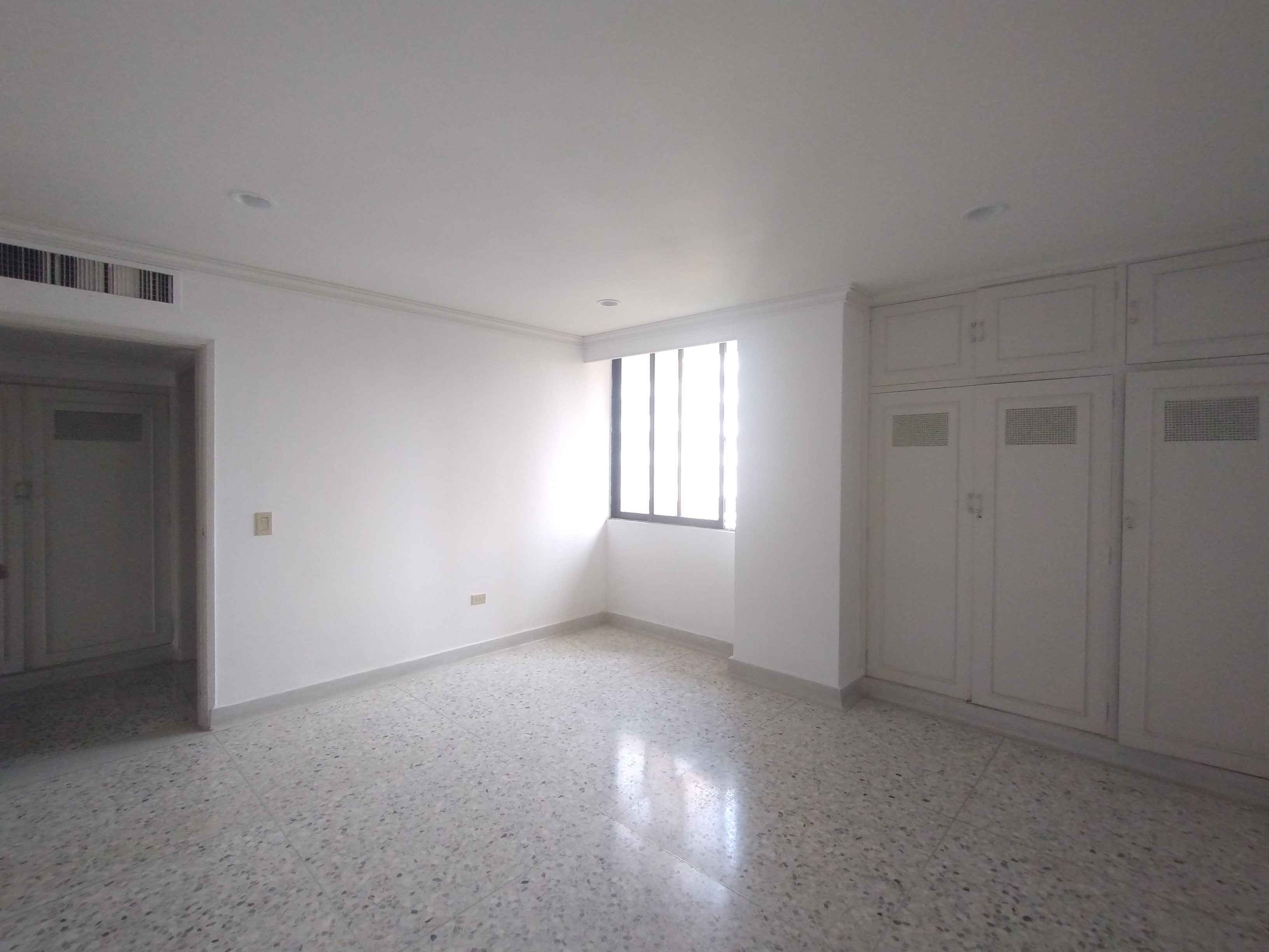 Apartamento de 3 alcobas en venta en Altos Del Prado, Barranquilla, 247 m² · foto 12 de 20