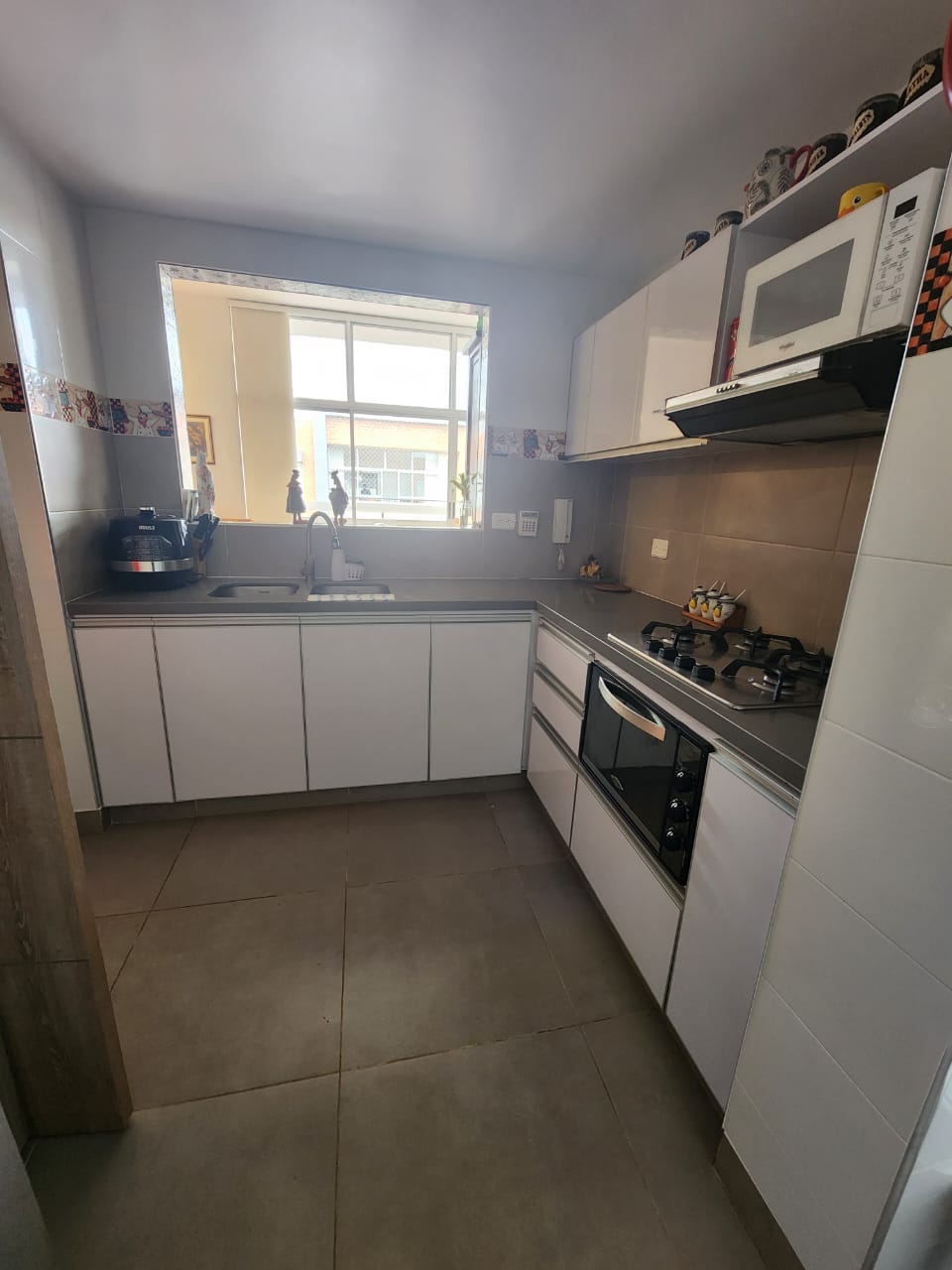 Apartamento de 4 alcobas en venta en Gran Granada, Bogotá, 87 m² · foto 6 de 24