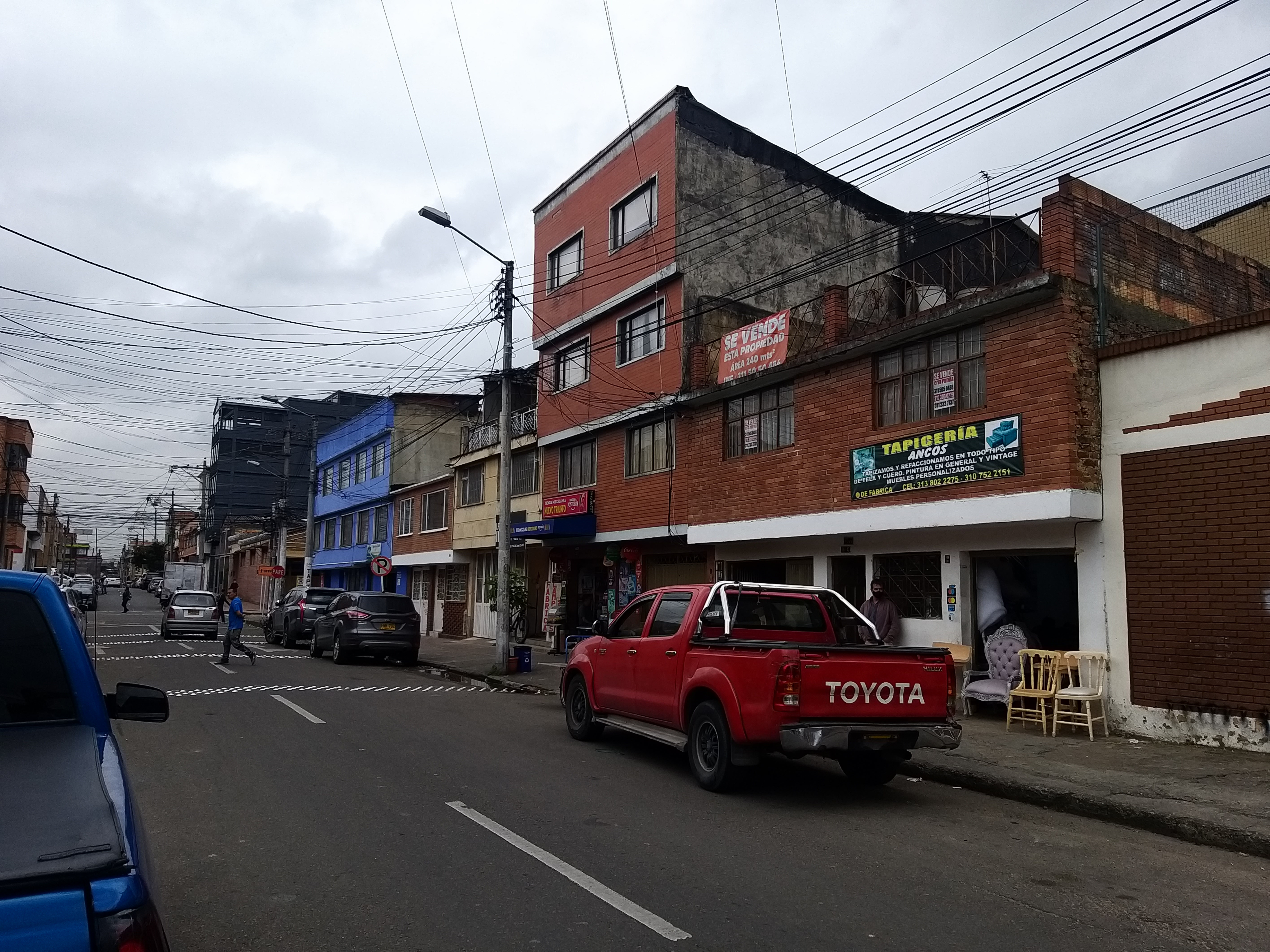 Casa en venta en Barrios Unidos, Bogotá · foto 2 de 8