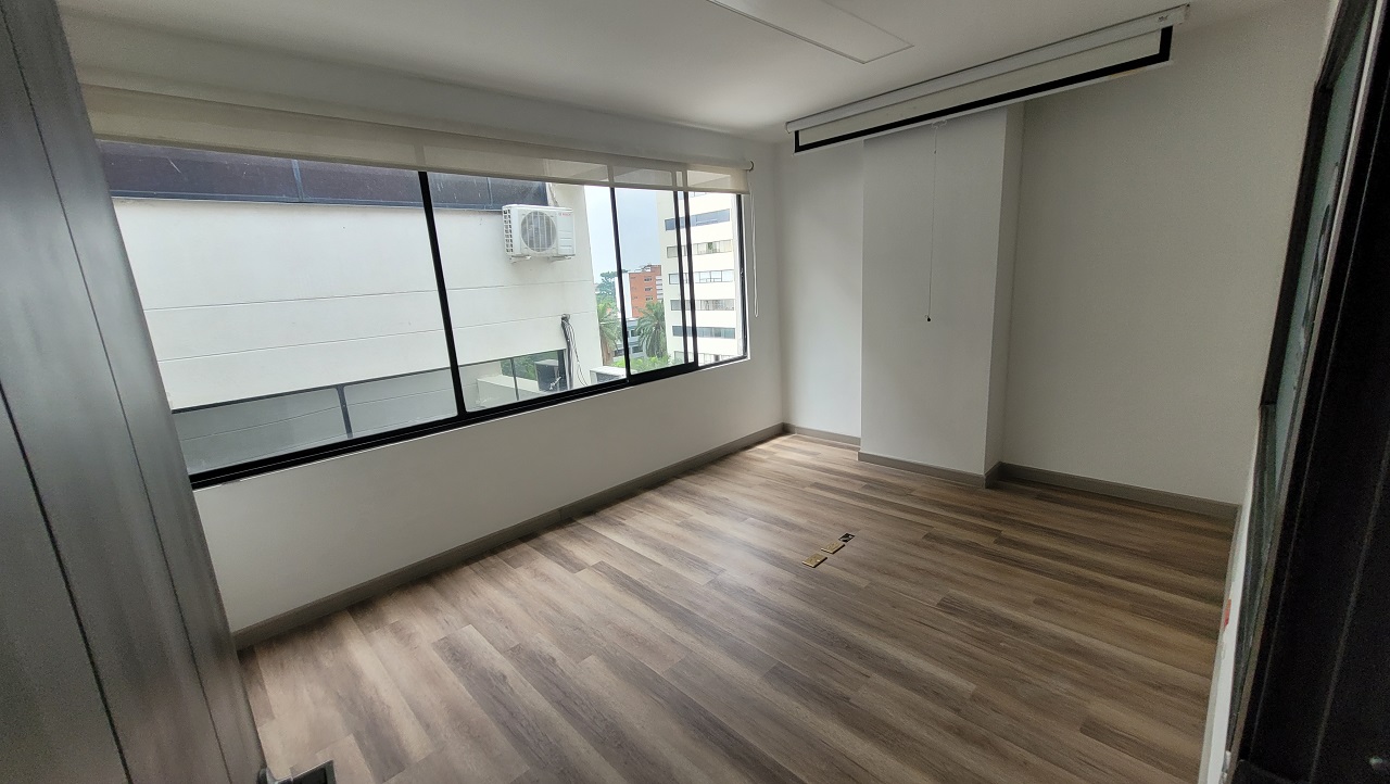 Oficina en arriendo en Versalles, Cali, 155 m² · foto 7 de 24
