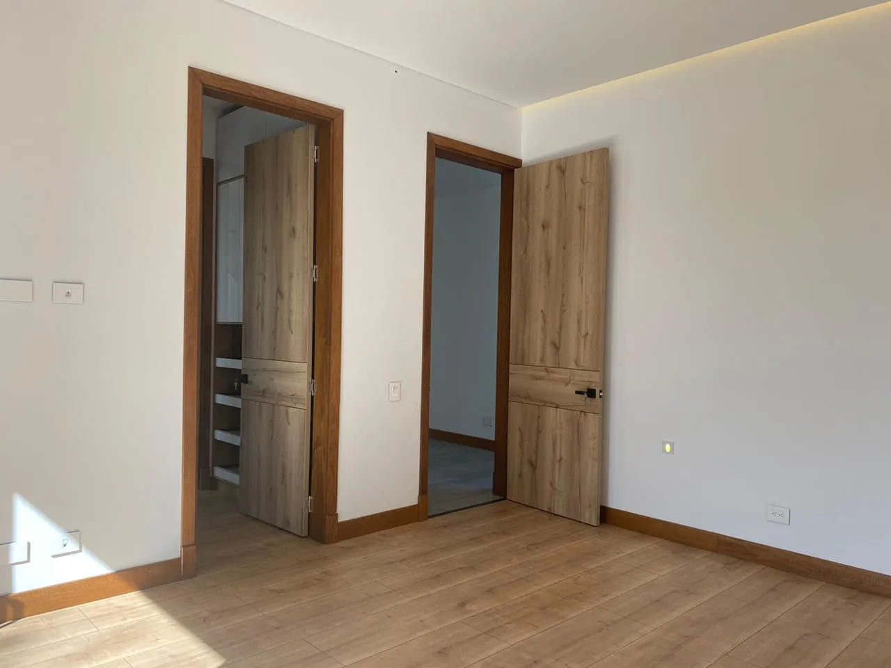Casa de 4 alcobas en venta en Llano Grande, Rionegro, 700 m² · foto 11 de 20