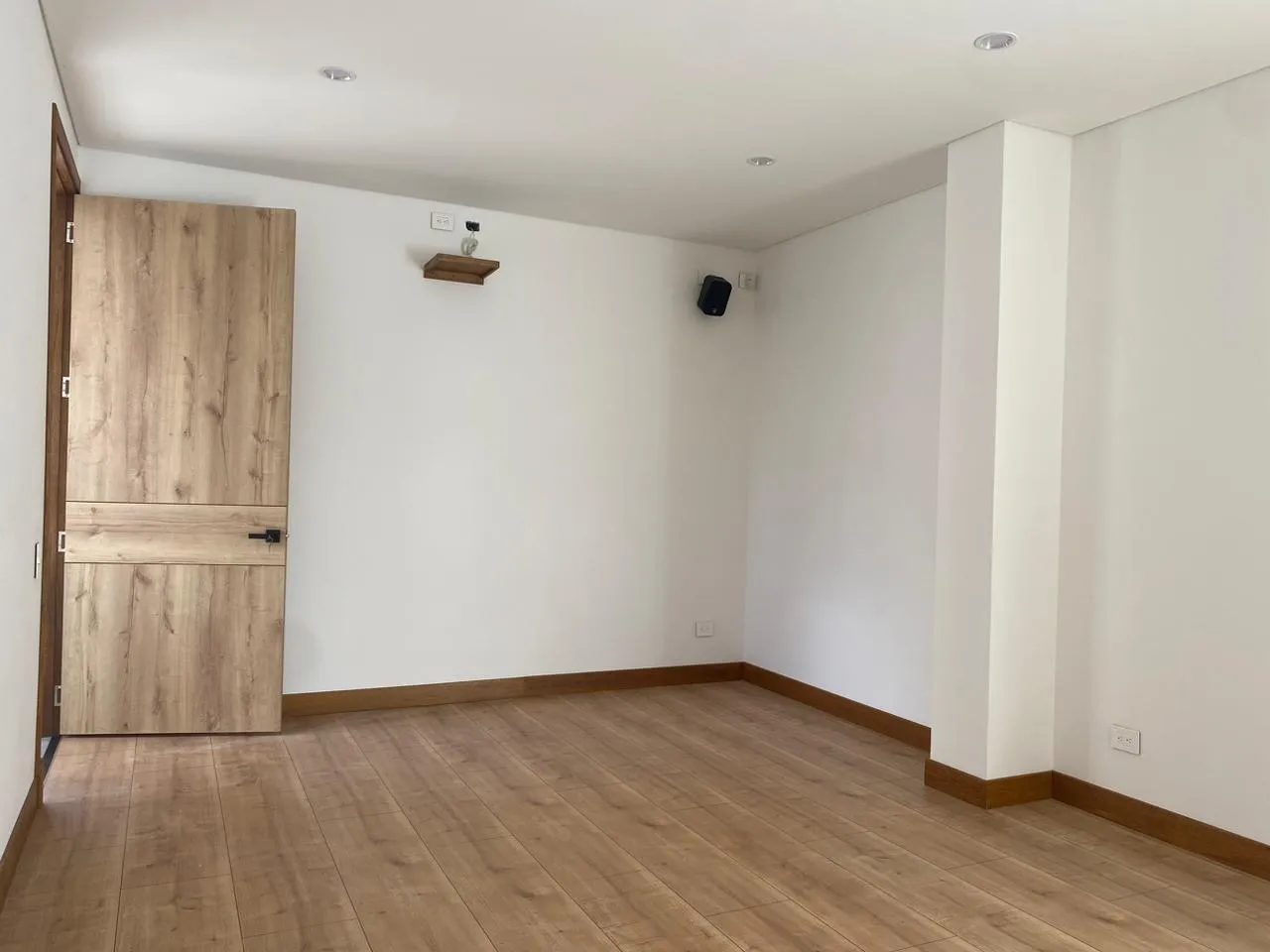 Casa de 4 alcobas en venta en Llano Grande, Rionegro, 700 m² · foto 6 de 20