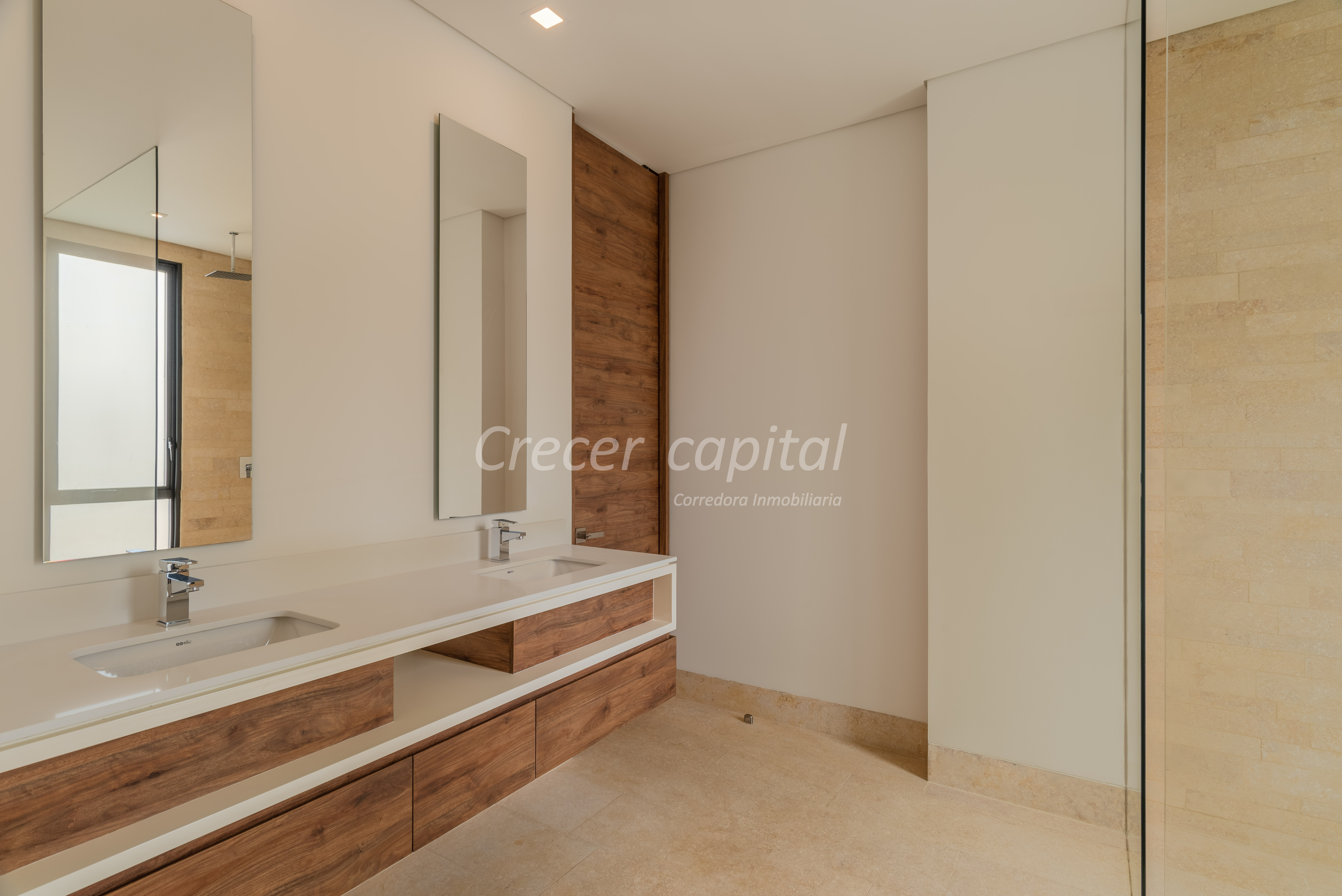 Casa de 3 alcobas en venta en Las Palmas, Envigado, 500 m² · foto 2 de 7
