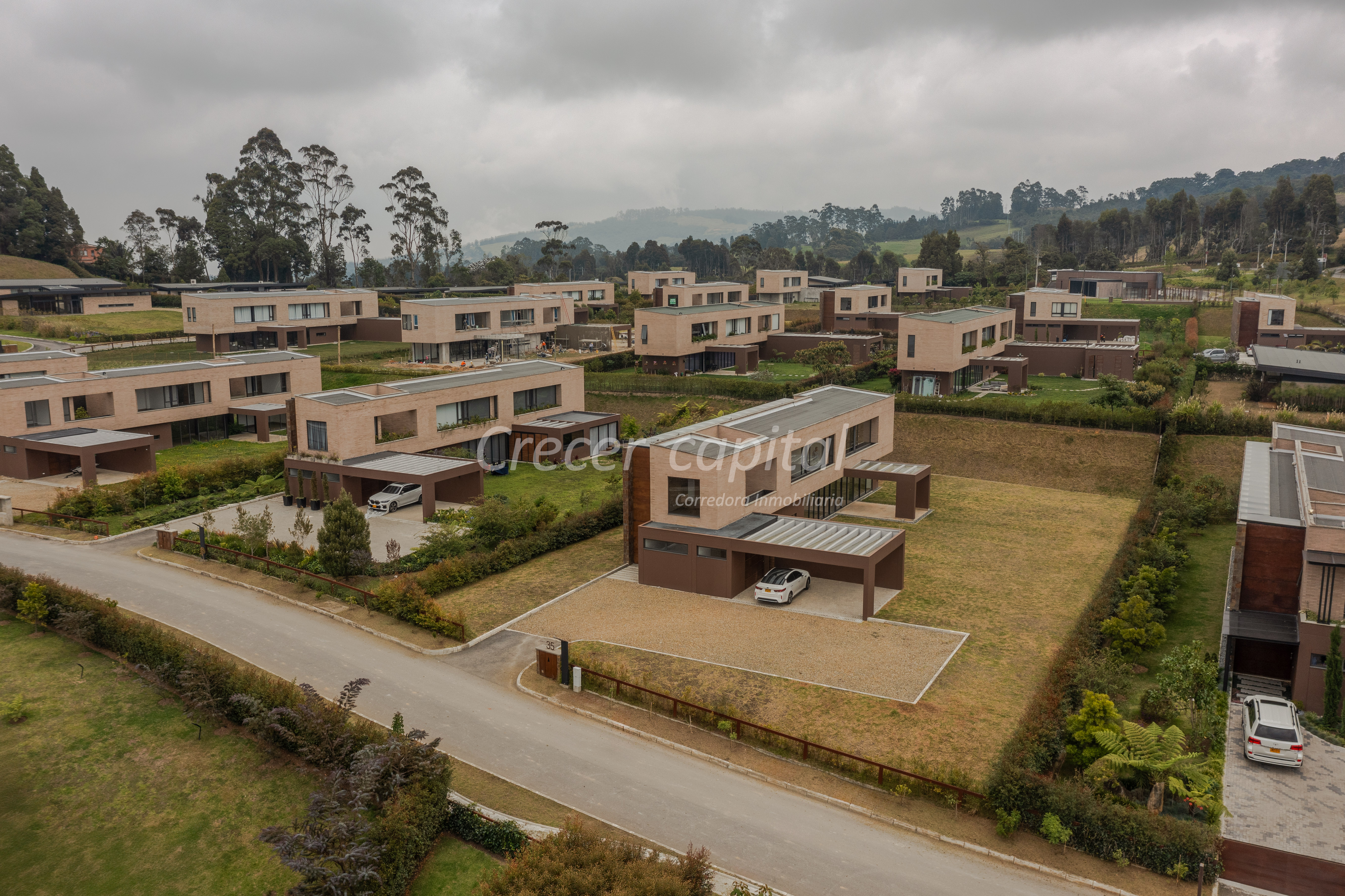 Casa de 3 alcobas en venta en Las Palmas, Envigado, 500 m² · foto 6 de 7
