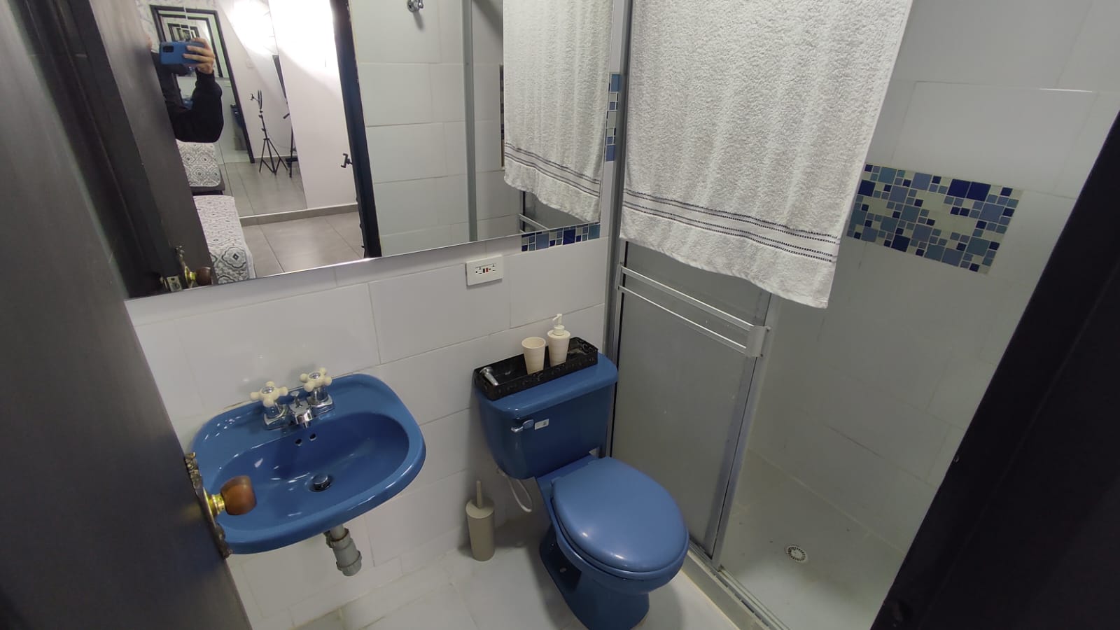 Casa de 10 alcobas en venta en La Castellana, Armenia, 420 m² · foto 21 de 24