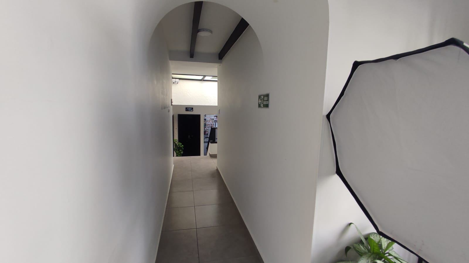 Casa de 10 alcobas en venta en La Castellana, Armenia, 420 m² · foto 8 de 24