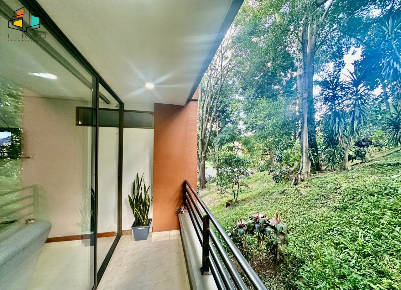 Apartamento en arriendo en Laureles, Medellín · foto 22 de 23