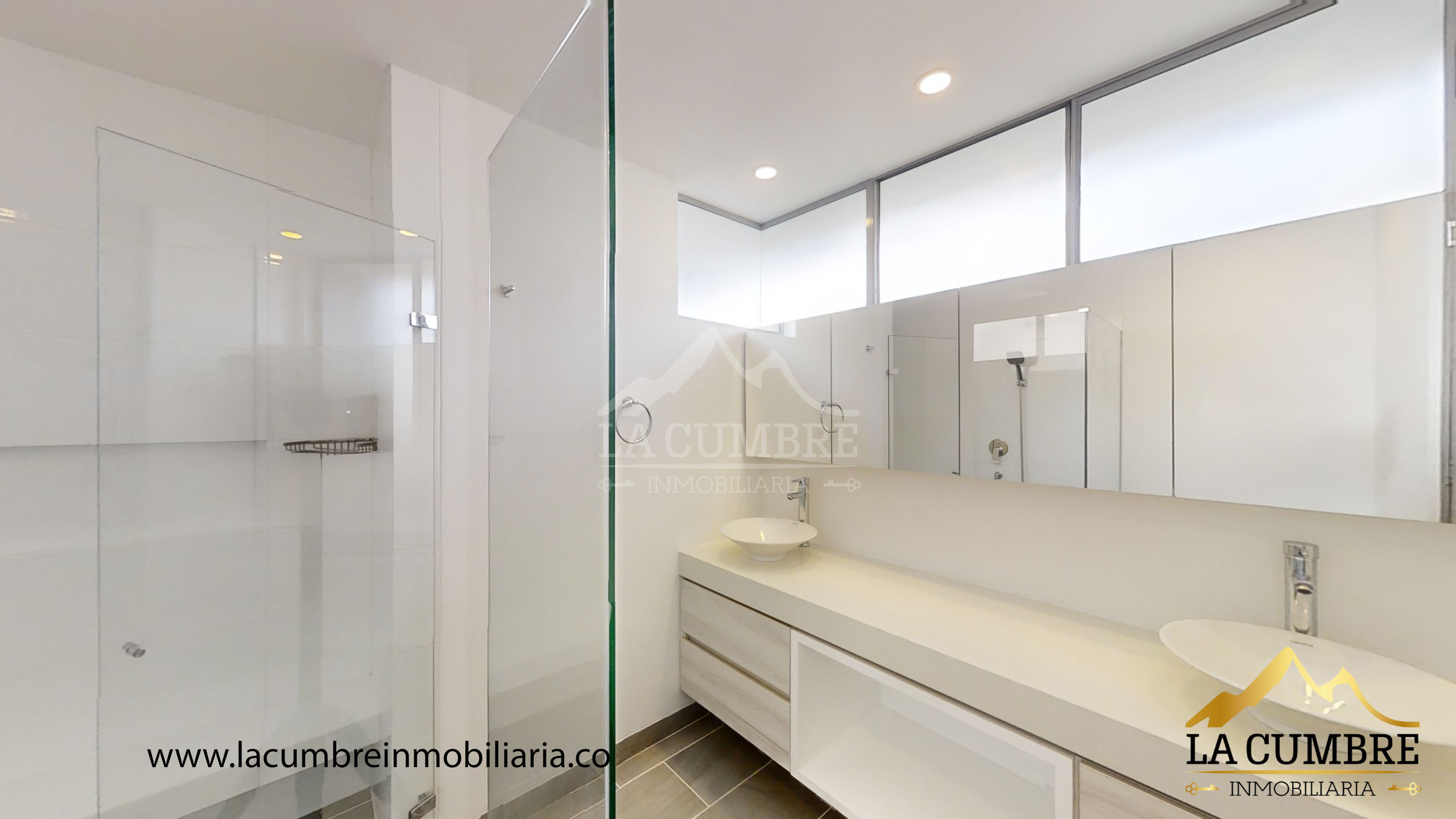 Apartamento en arriendo en Loma De Las Brujas, Envigado · foto 10 de 14