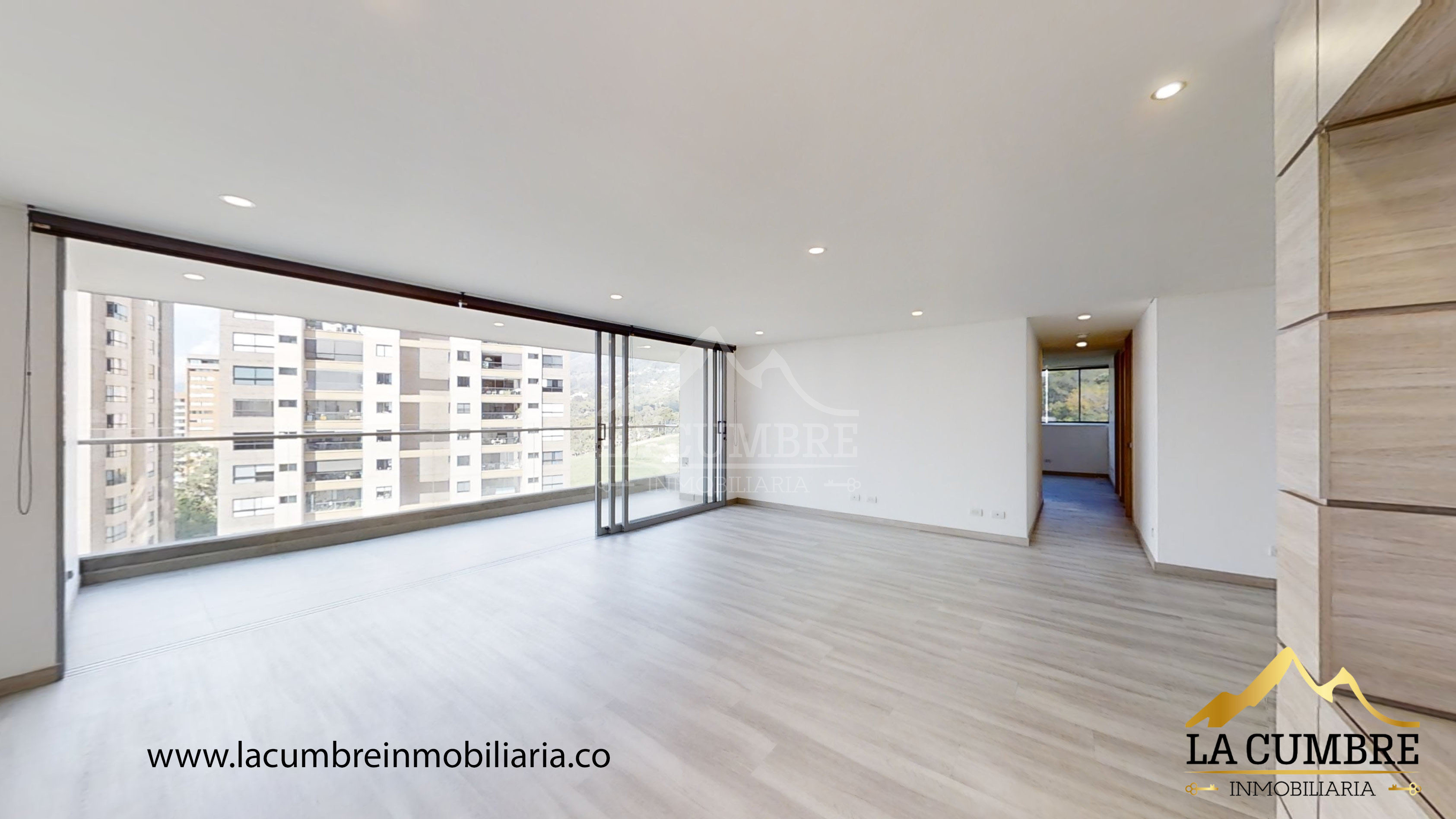 Apartamento en arriendo en Loma De Las Brujas, Envigado · foto 3 de 14