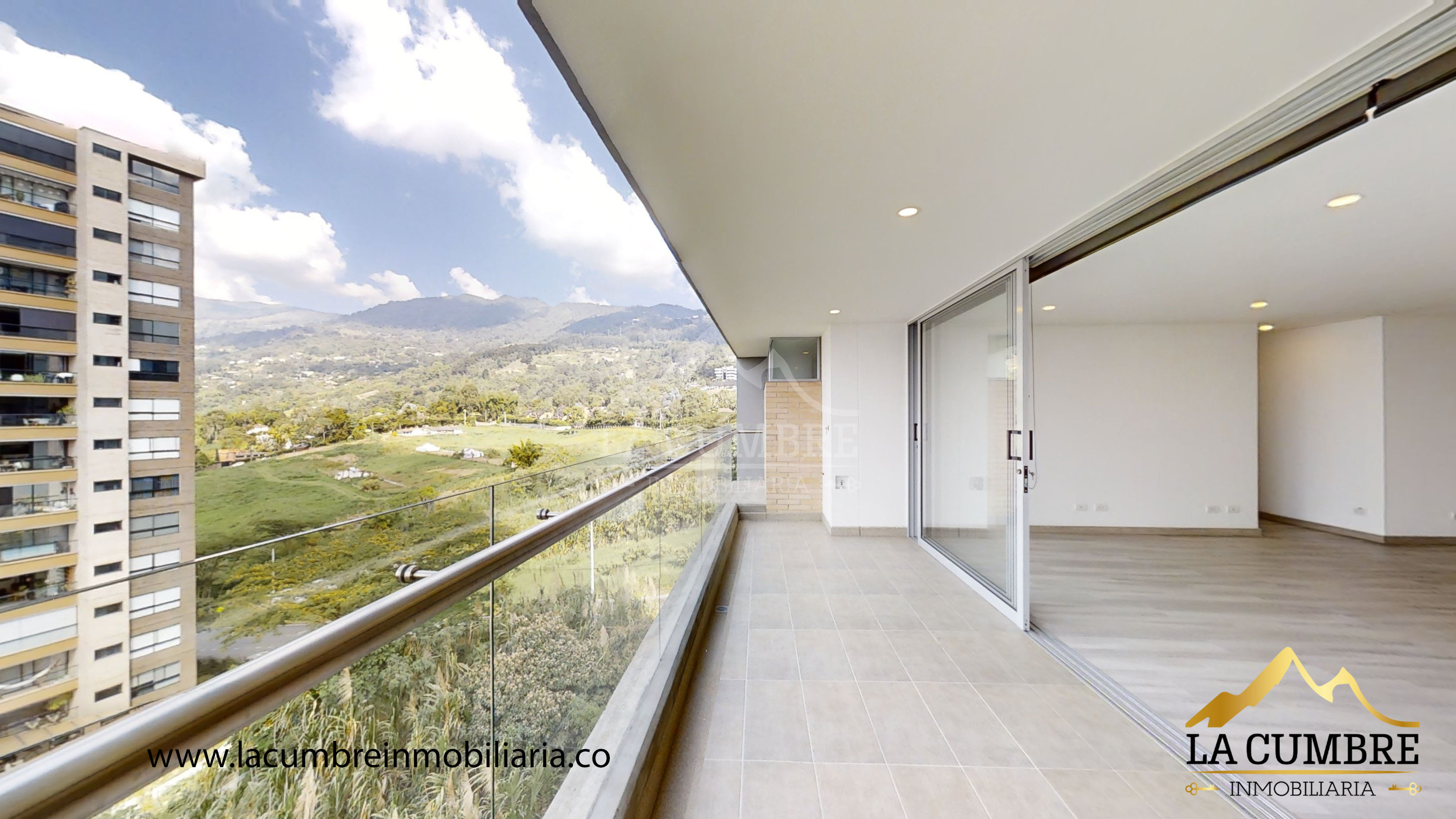 Apartamento en arriendo en Loma De Las Brujas, Envigado · foto 4 de 14