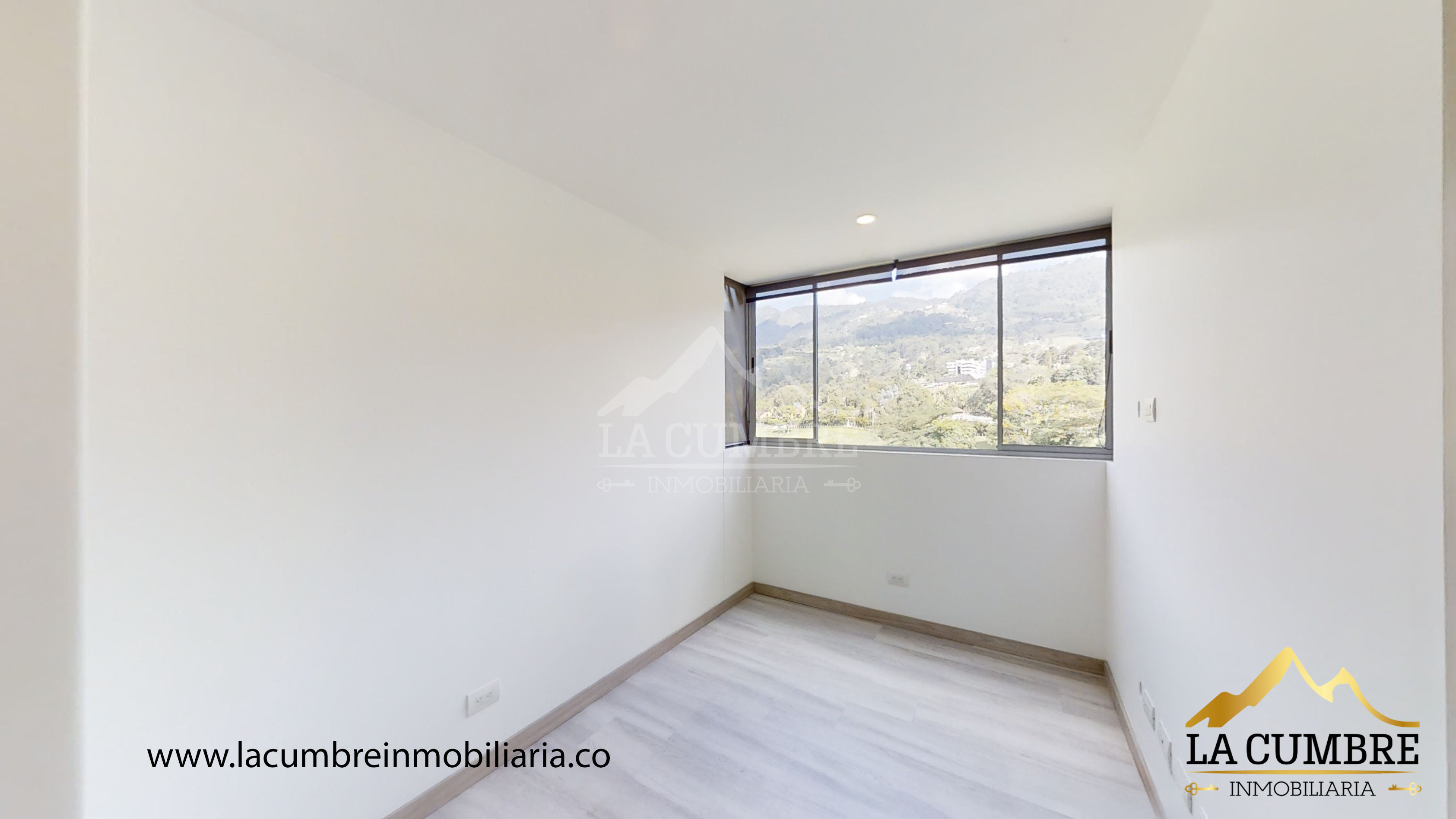 Apartamento en arriendo en Loma De Las Brujas, Envigado · foto 7 de 14