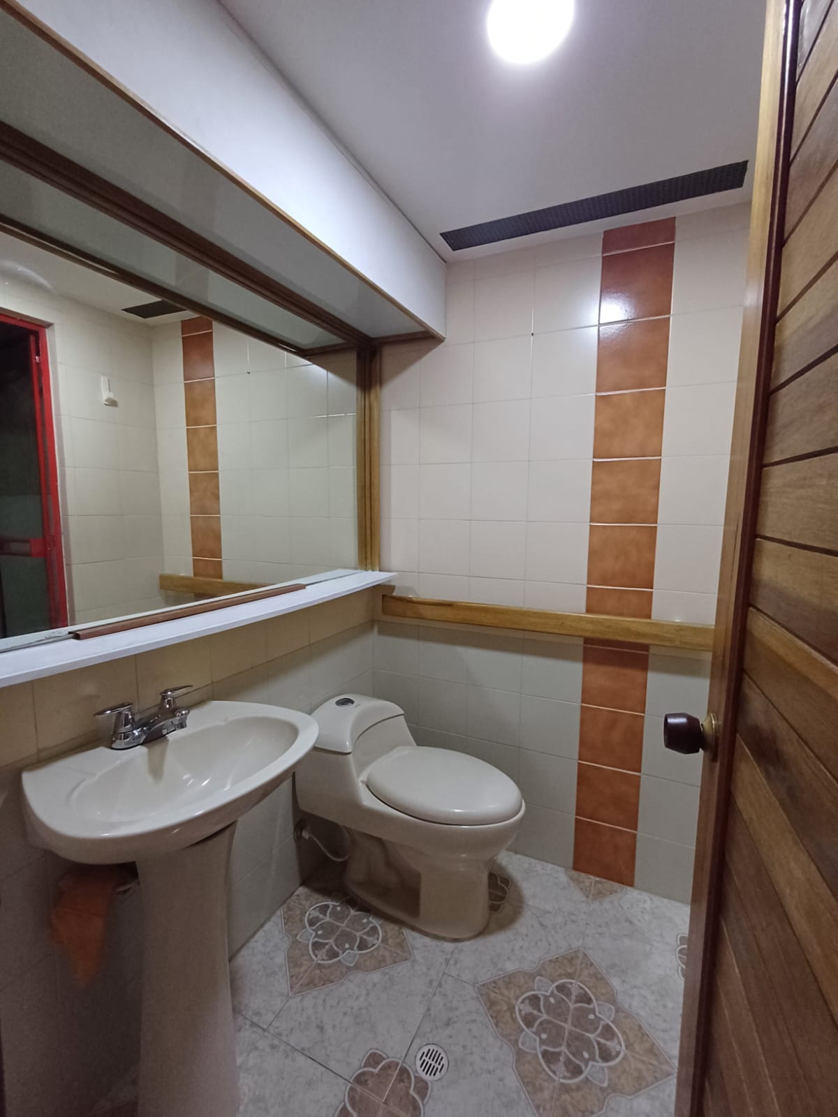 Apartamento en venta en Cedro Golf, Bogotá · foto 9 de 18