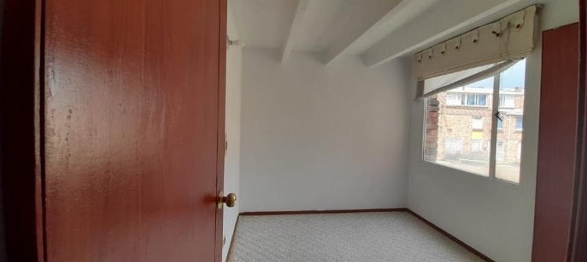 Casa de 3 alcobas en venta en Nueva Zelandia, Bogotá, 61 m² · foto 10 de 16