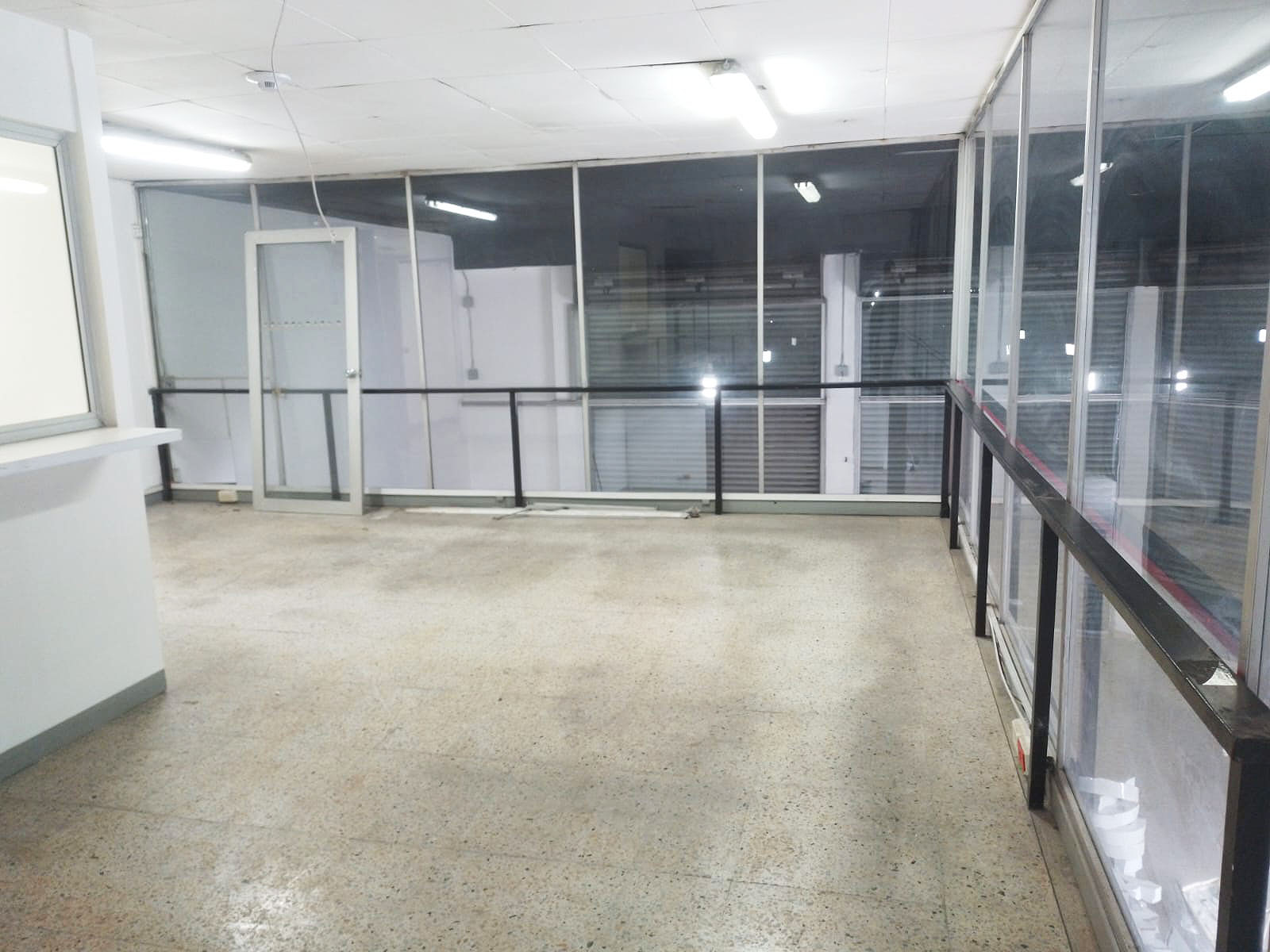 Local en arriendo en La Candelaria, Medellín, 260 m² · foto 17 de 19