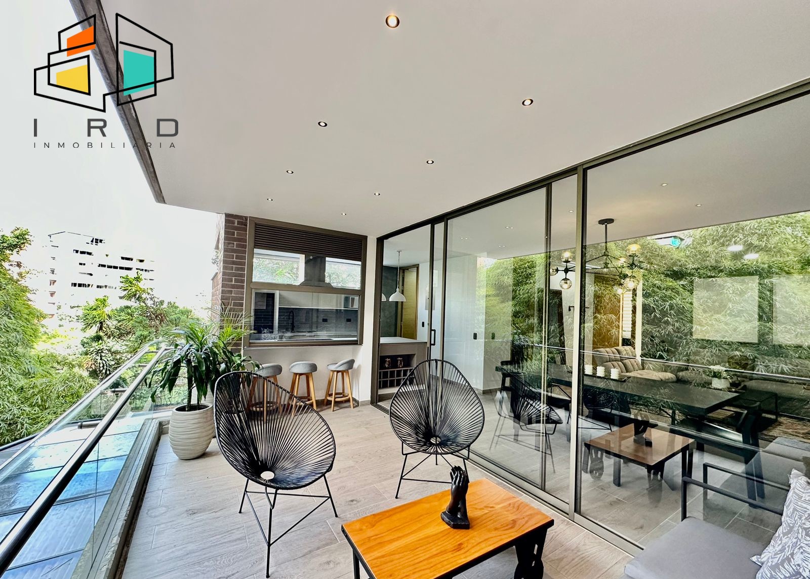 Apartamento en arriendo en El Tesoro, Medellín · foto 2 de 24