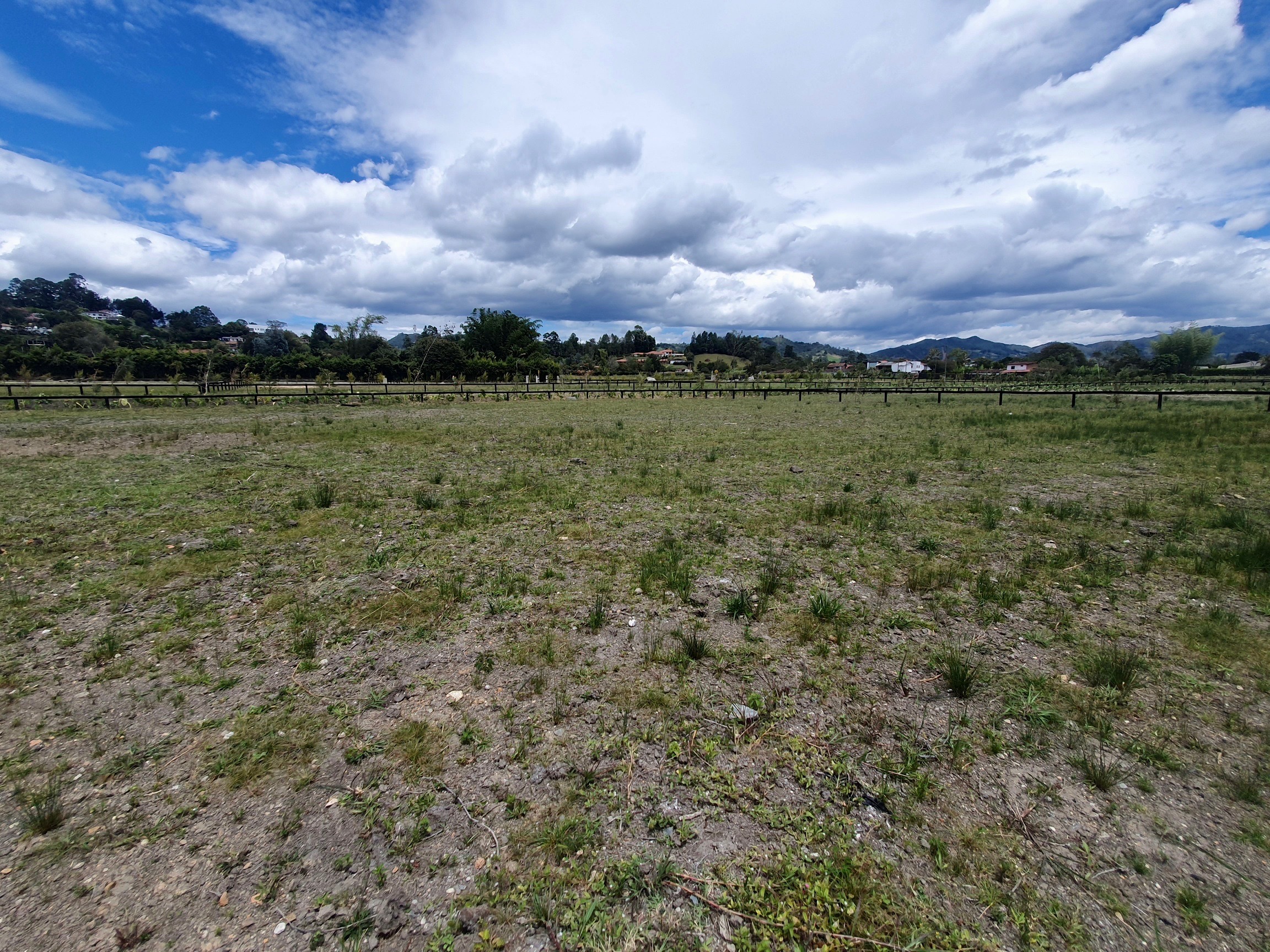 Lote en venta en Llano Grande, Rionegro, 2036 m² · foto 6 de 16