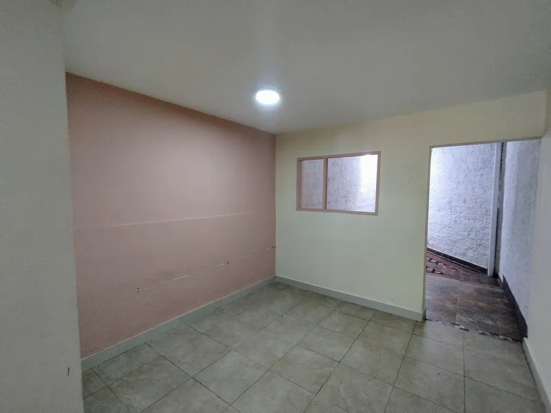 Local en arriendo en Simon Bolivar, Medellín, 43 m² · foto 8 de 11